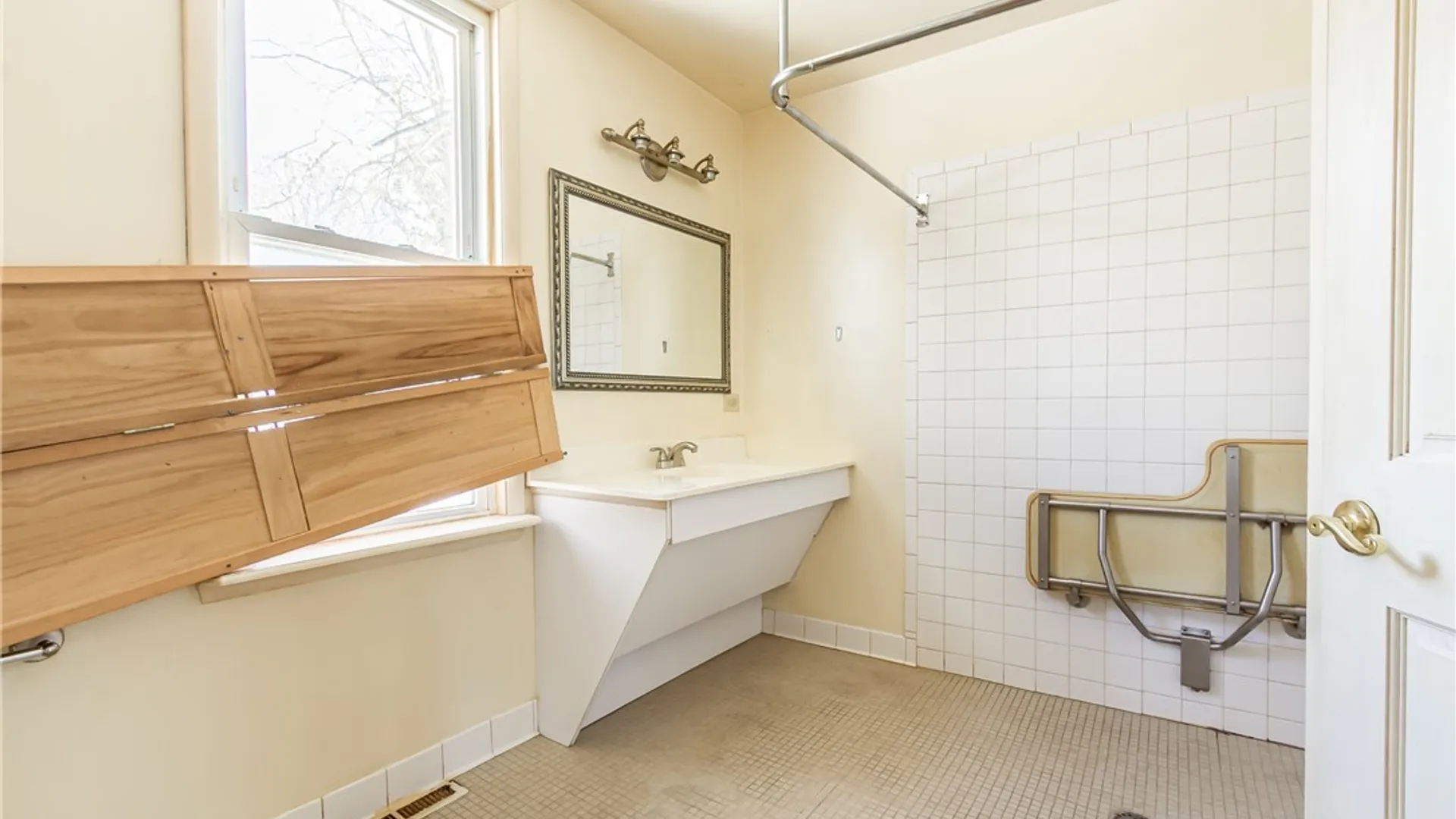 Property at 4 Sanford Place, Rochester, NY 14620 17