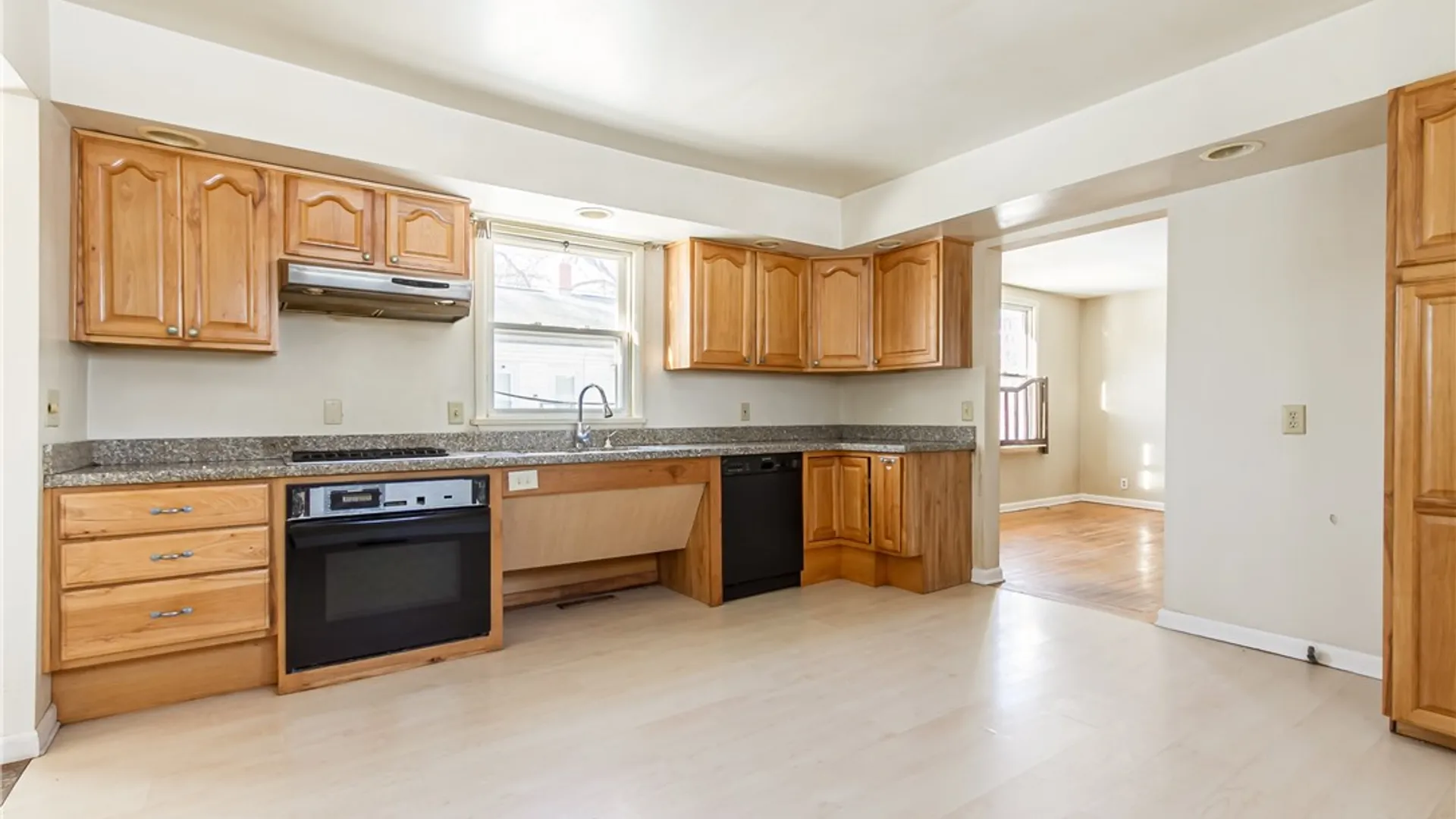 Property at 4 Sanford Place, Rochester, NY 14620 4