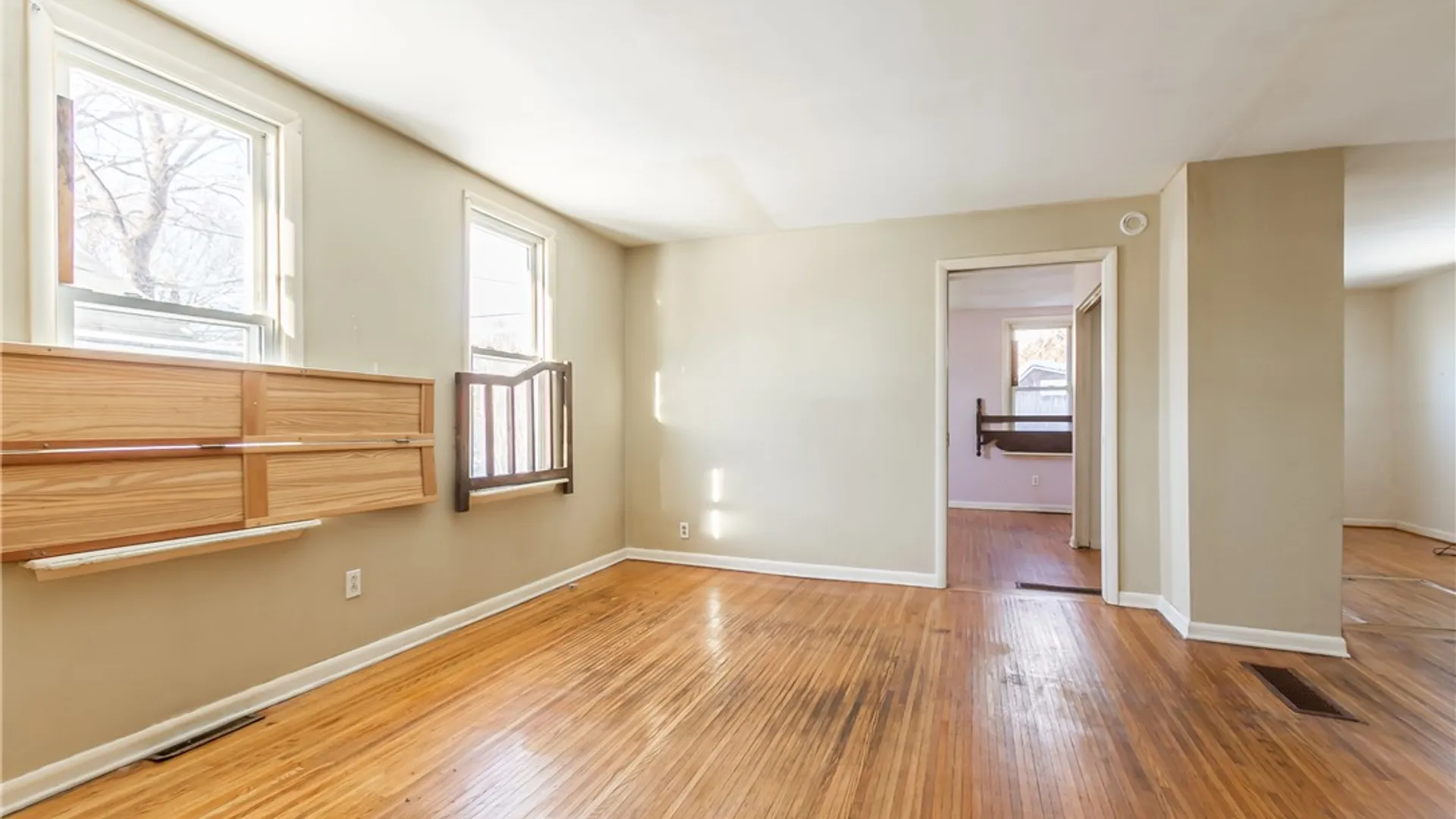 Property at 4 Sanford Place, Rochester, NY 14620 9