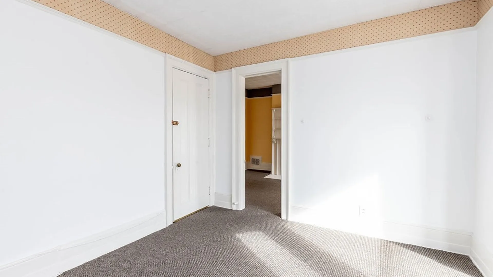 Property at 493 Delaware Avenue, Buffalo, NY 14202 11