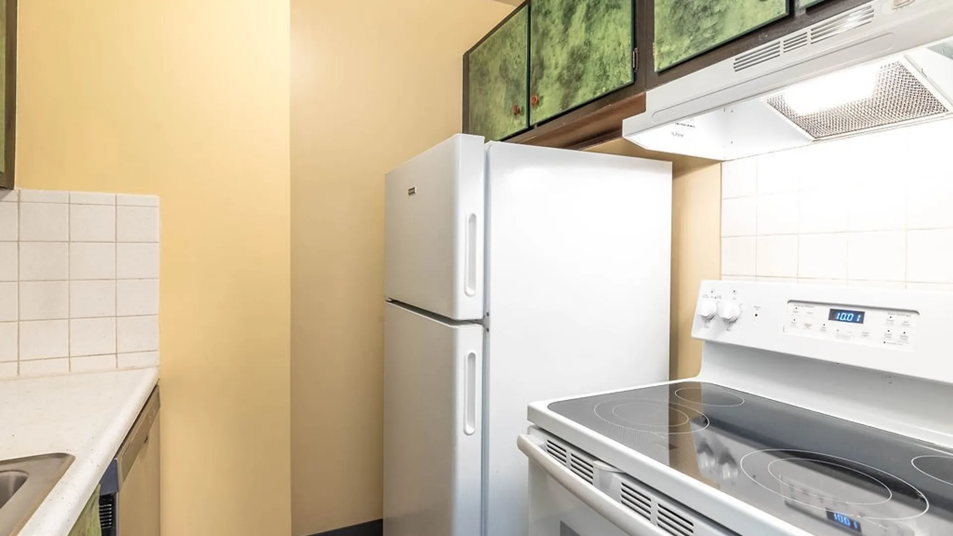 Property at 493 Delaware Avenue, Buffalo, NY 14202 15