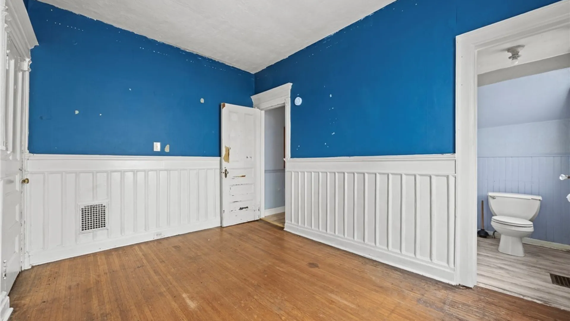 Property at 723 Delavan Avenue, Buffalo, NY 14222 21