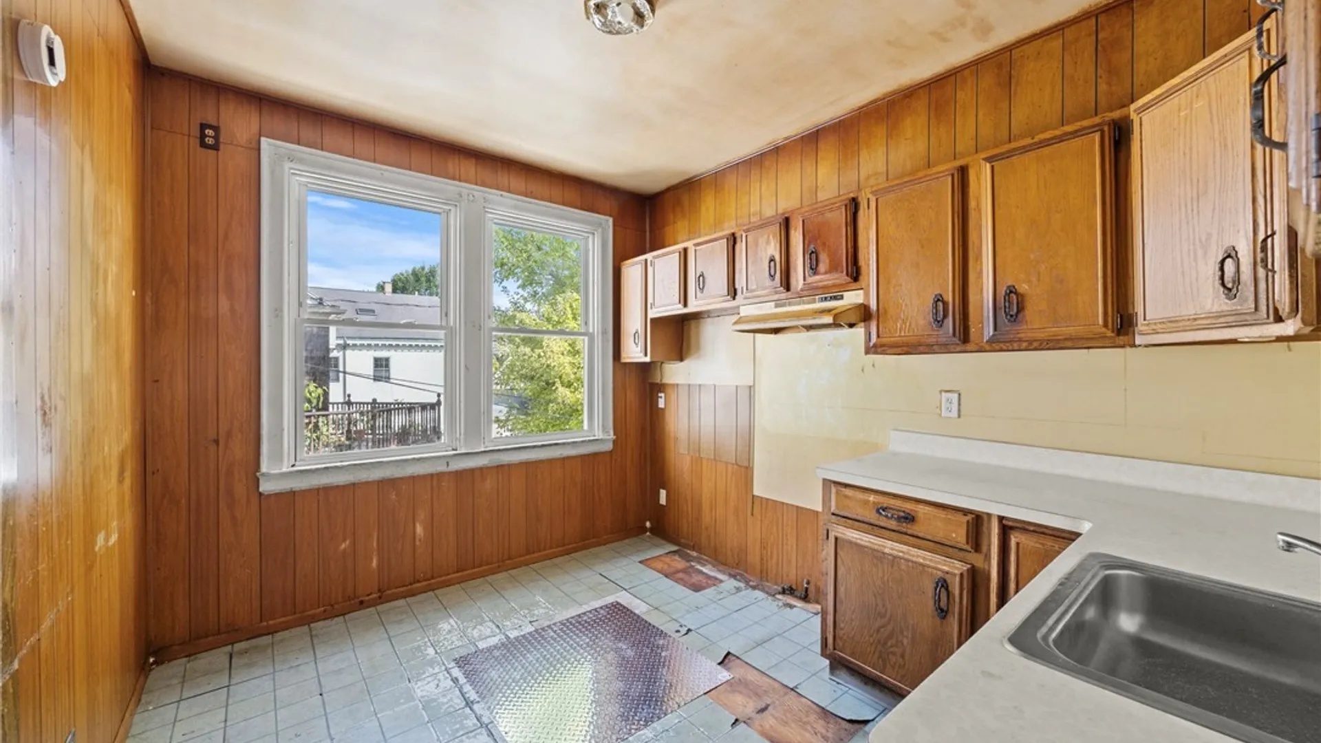 Property at 723 Delavan Avenue, Buffalo, NY 14222 29