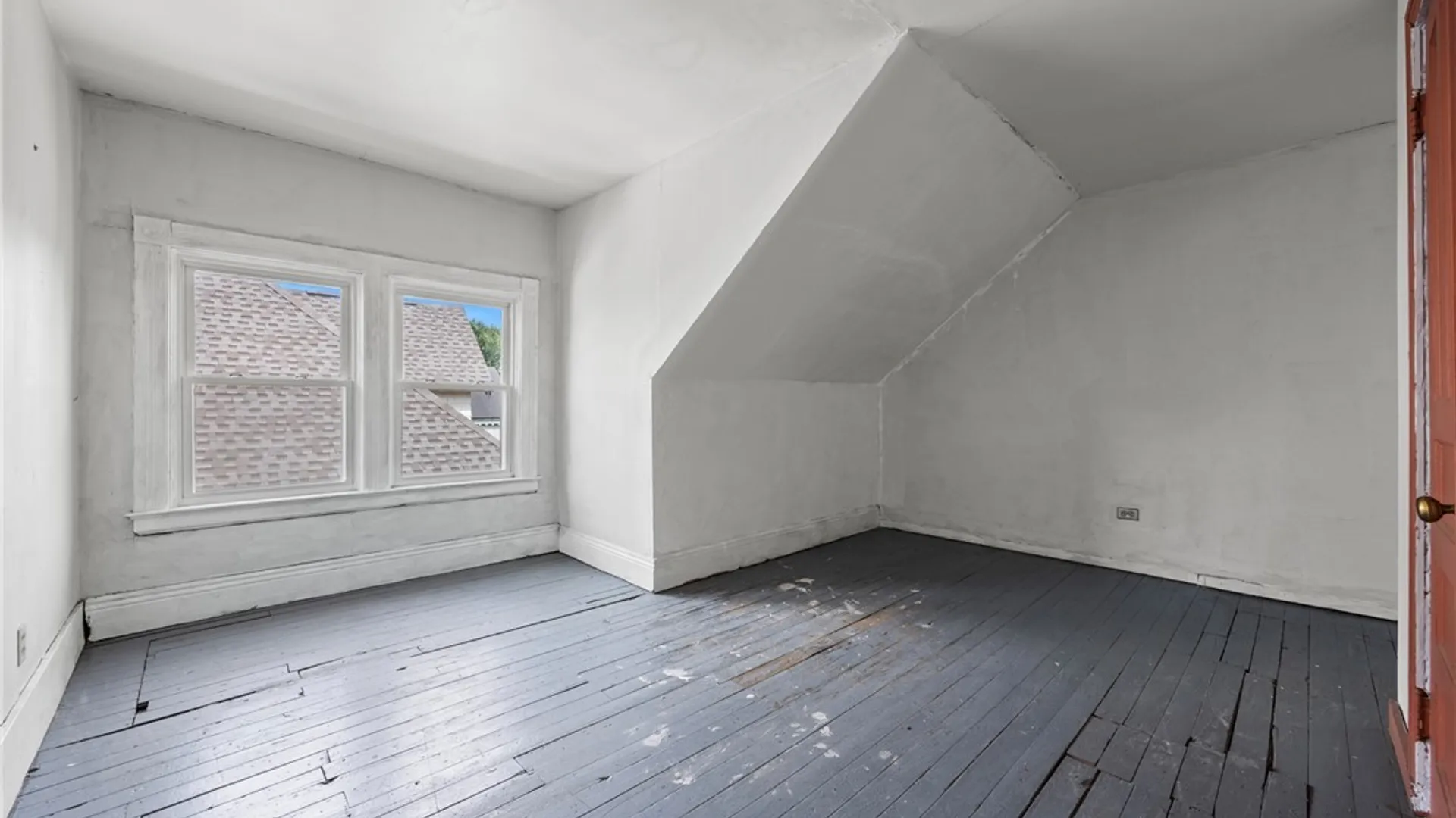 Property at 723 Delavan Avenue, Buffalo, NY 14222 34