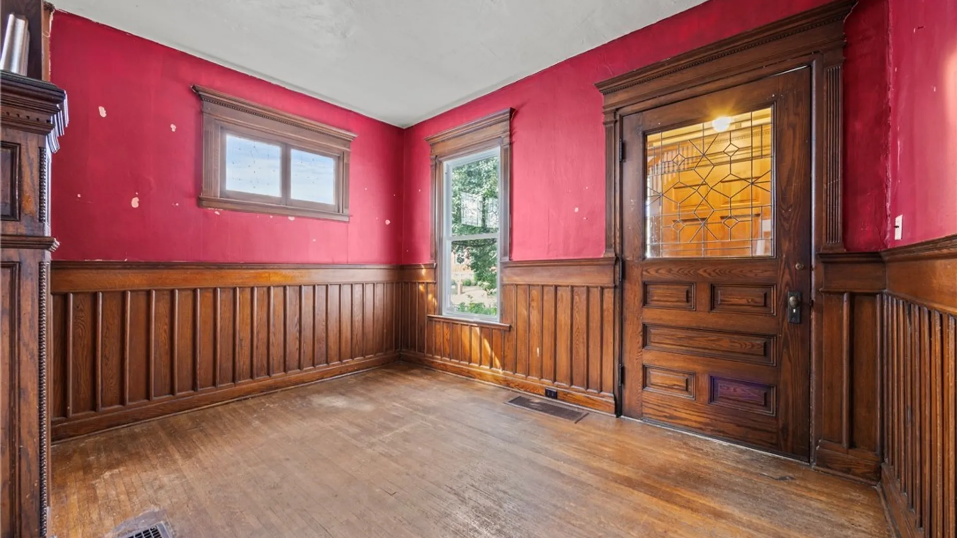 Property at 723 Delavan Avenue, Buffalo, NY 14222 5