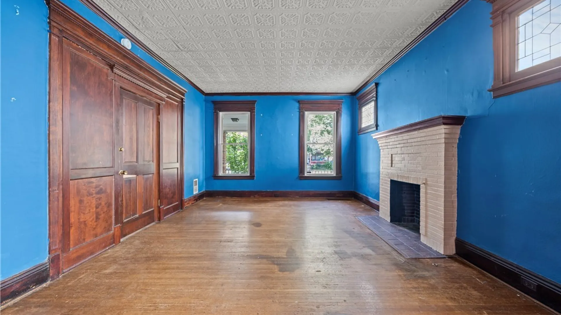 Property at 723 Delavan Avenue, Buffalo, NY 14222 7