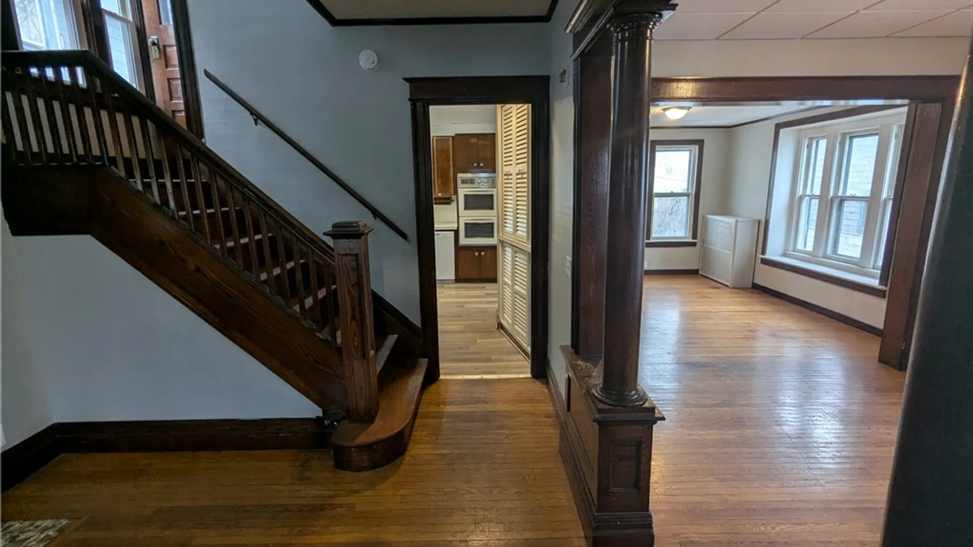 Property at 18 Melrose Street, Rochester, NY 14619 4