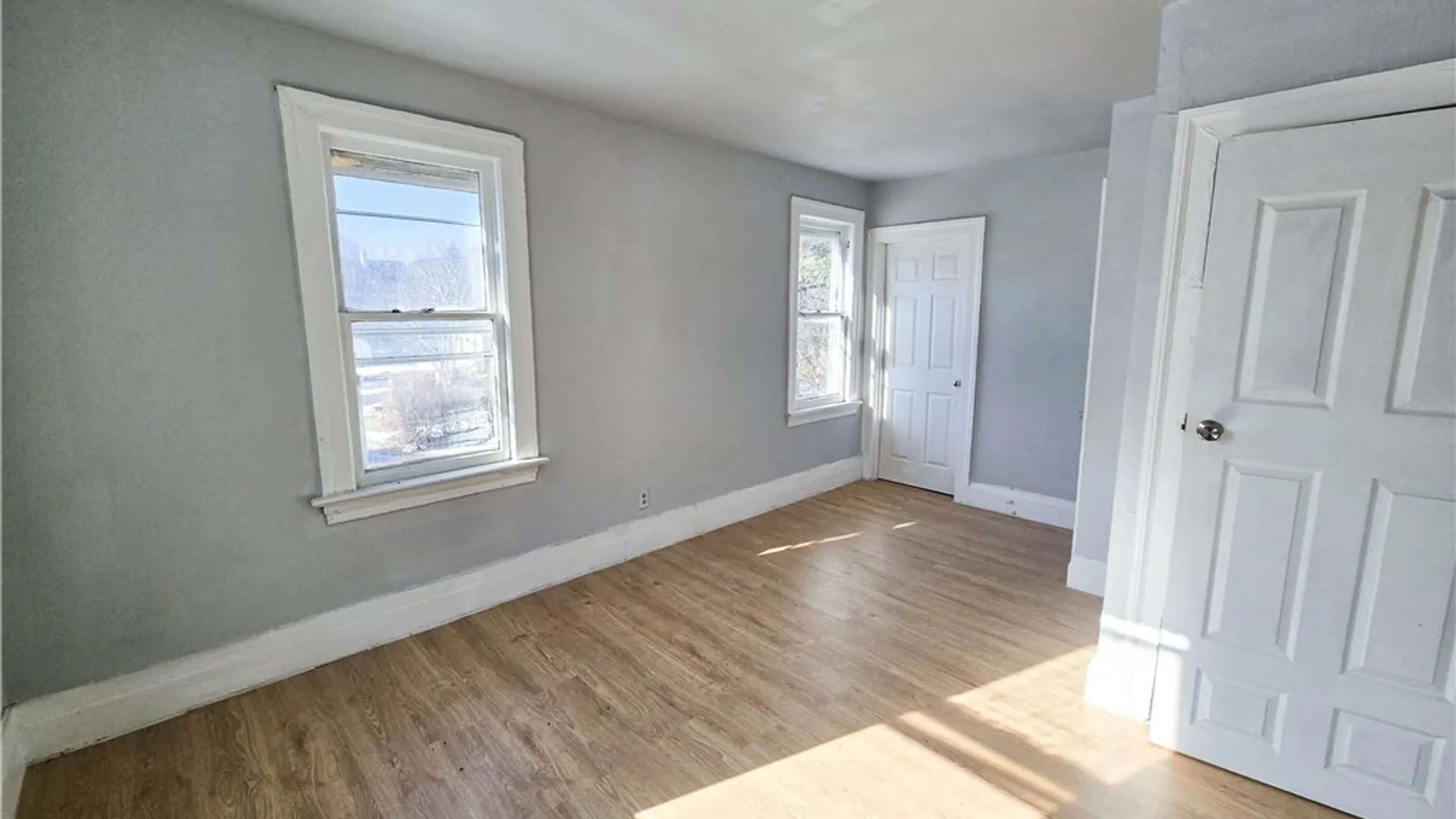 Property at 130 Lincoln Street, Rochester, NY 14605 10