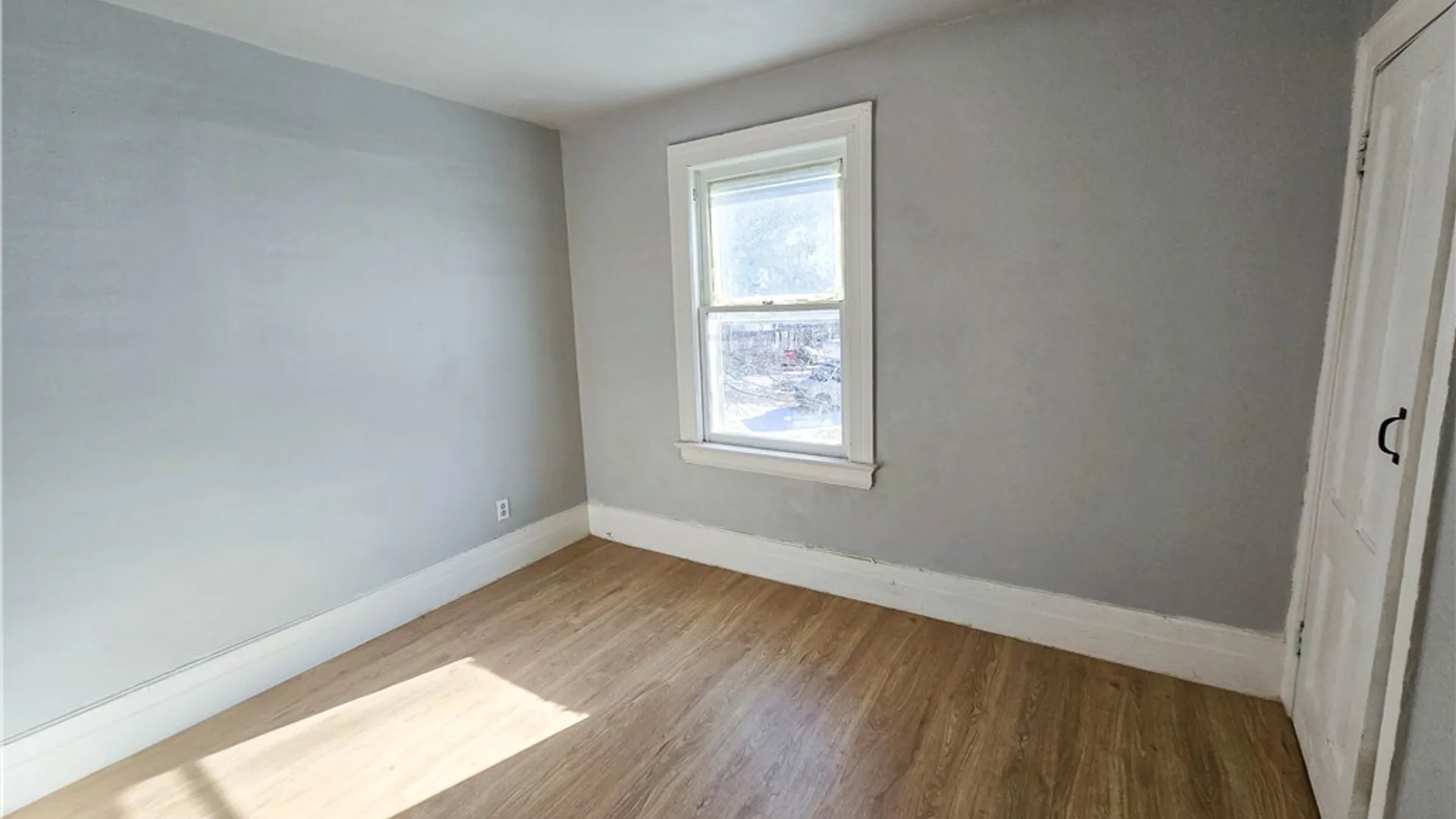 Property at 130 Lincoln Street, Rochester, NY 14605 12