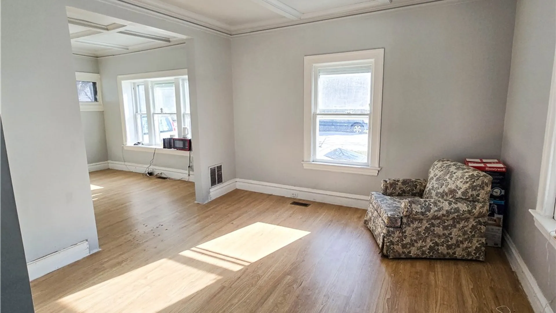 Property at 130 Lincoln Street, Rochester, NY 14605 3