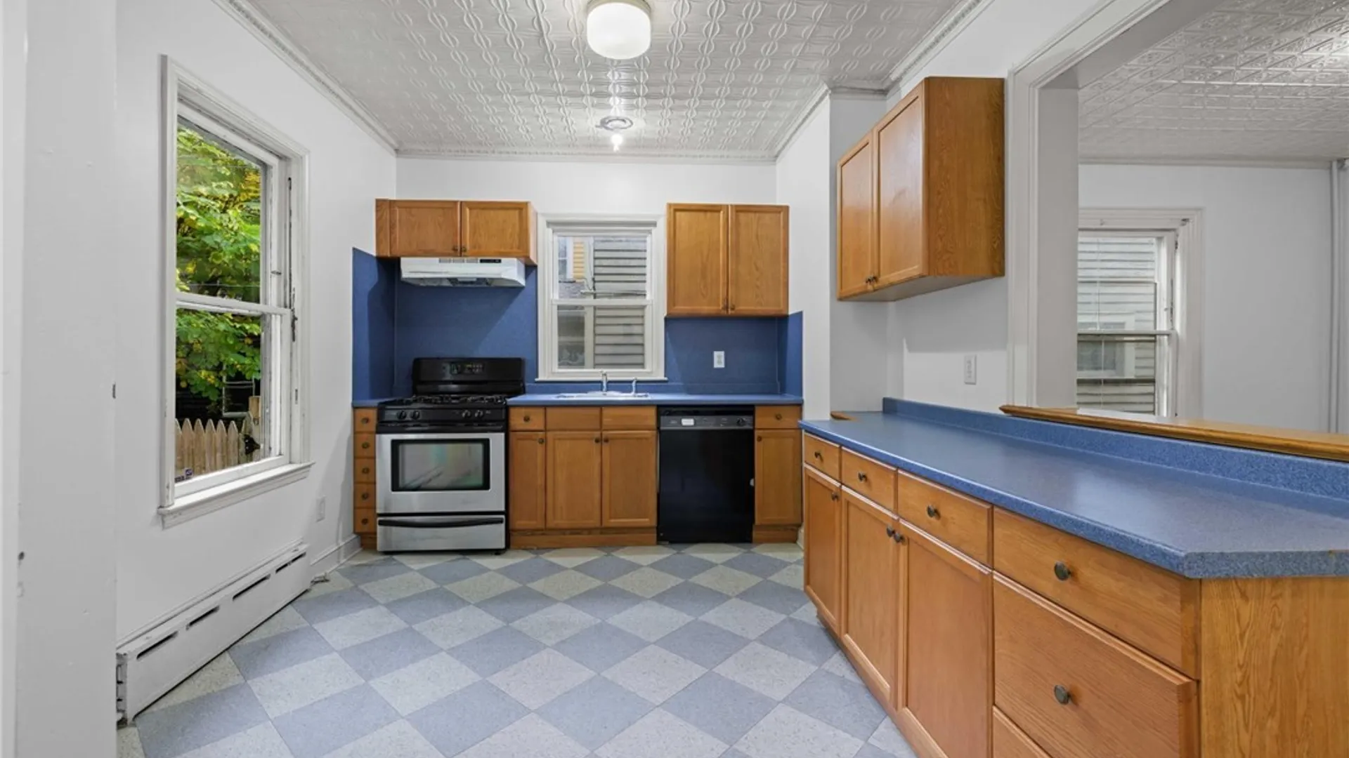 Property at 330 Ashland Avenue, Buffalo, NY 14222 30