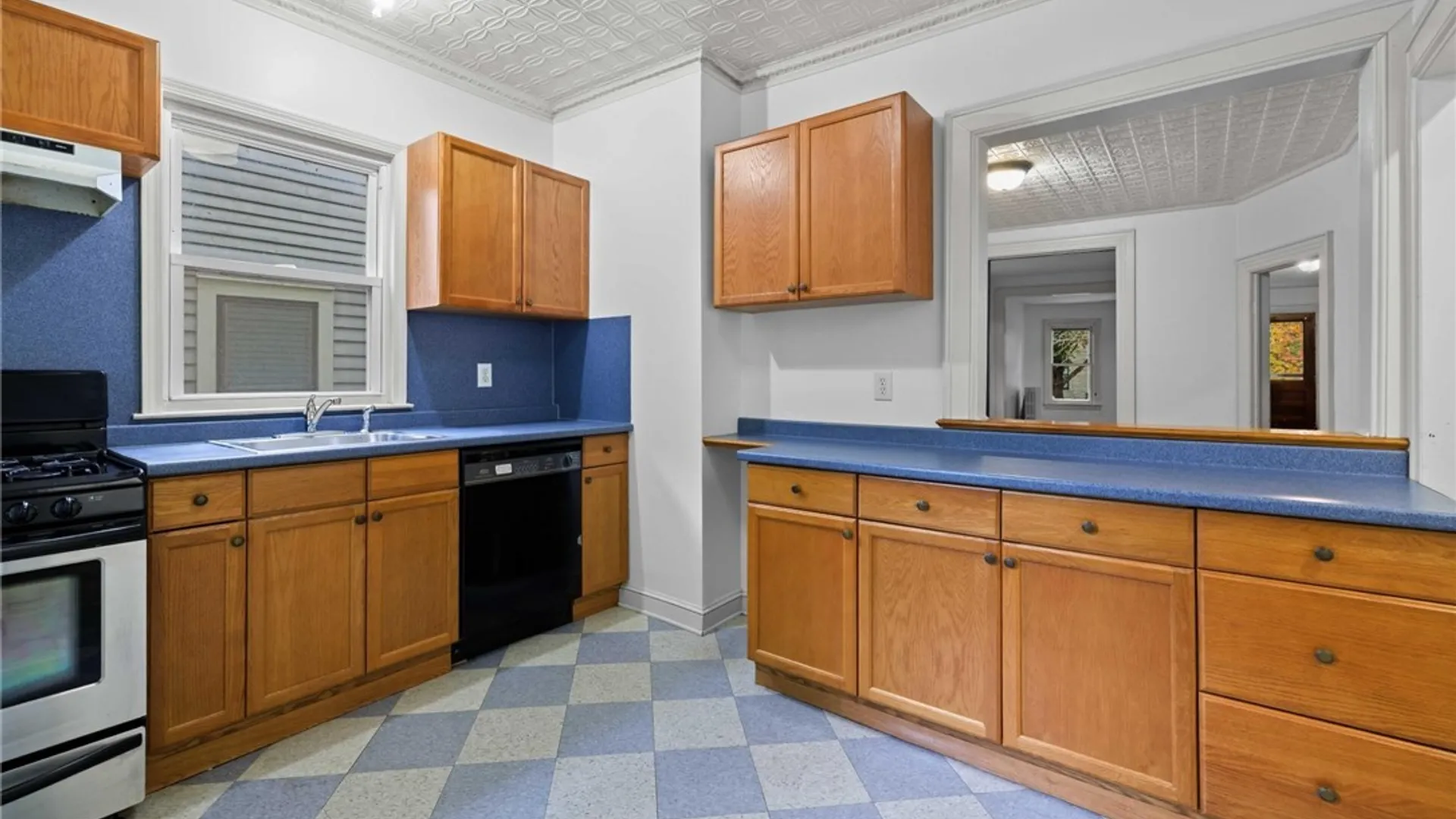 Property at 330 Ashland Avenue, Buffalo, NY 14222 31