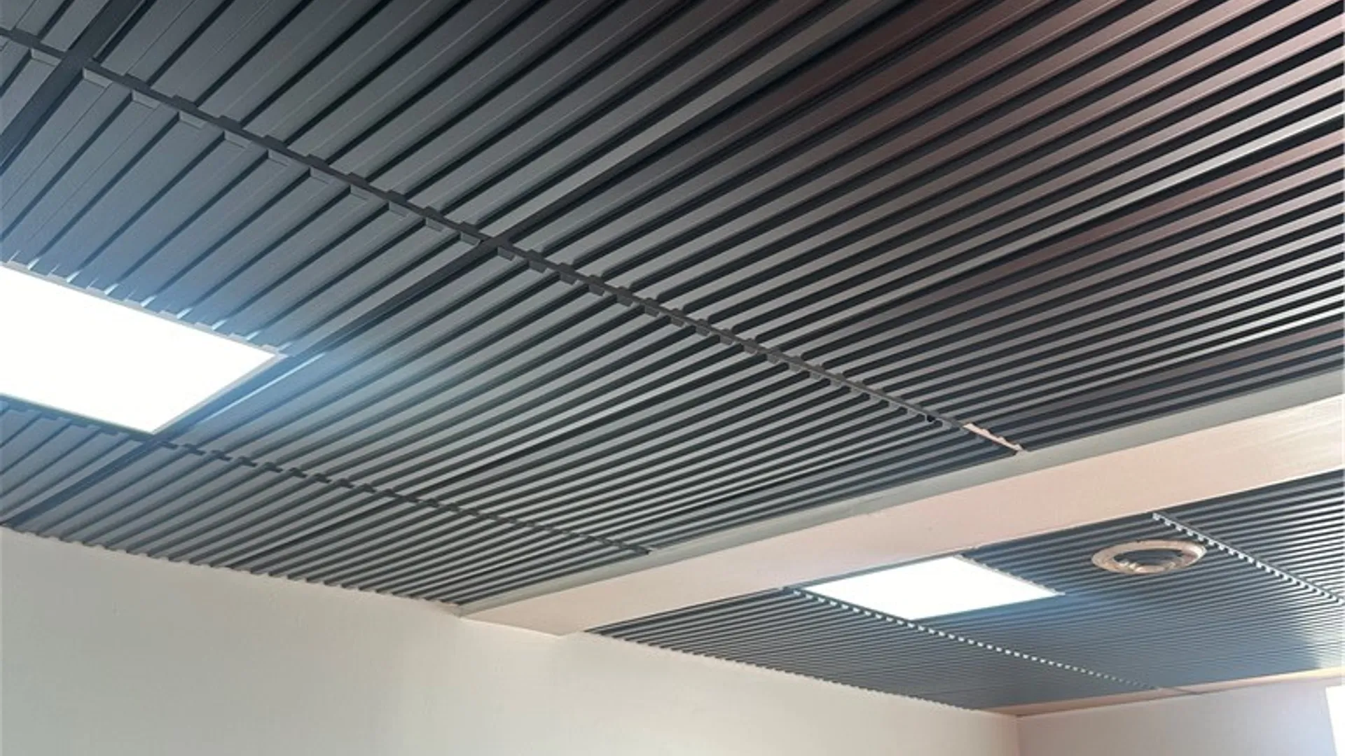 Property at 325-327 North Street, Rochester, NY 14605 3