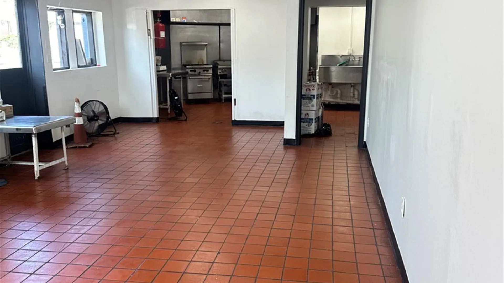 Property at 325-327 North Street, Rochester, NY 14605 5