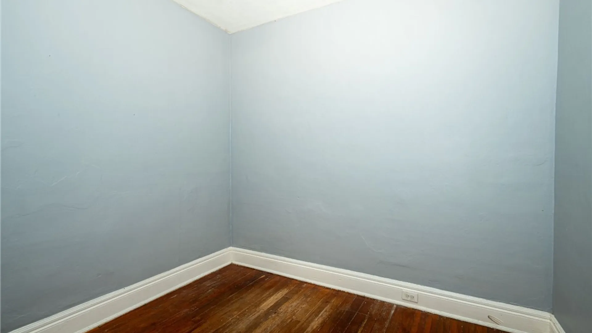 Property at 11 Hoyt Street, Buffalo, NY 14213 14