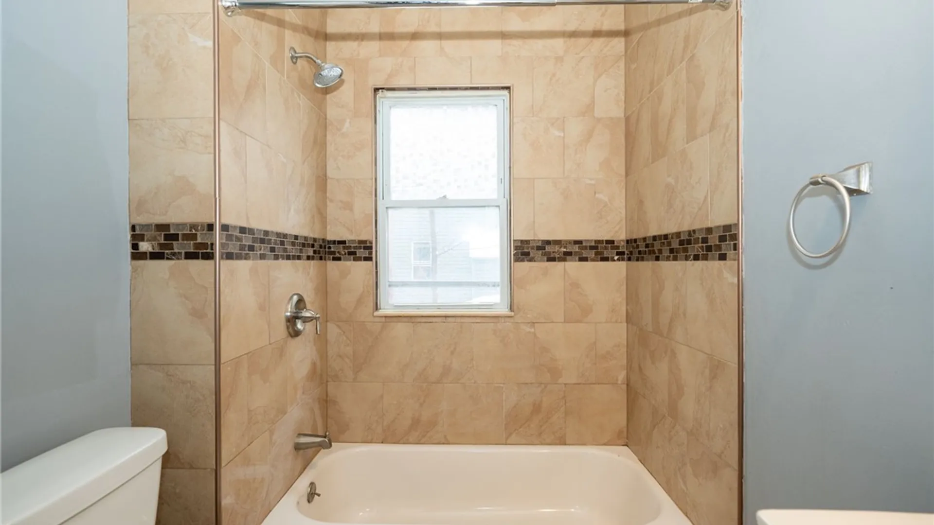 Property at 11 Hoyt Street, Buffalo, NY 14213 25