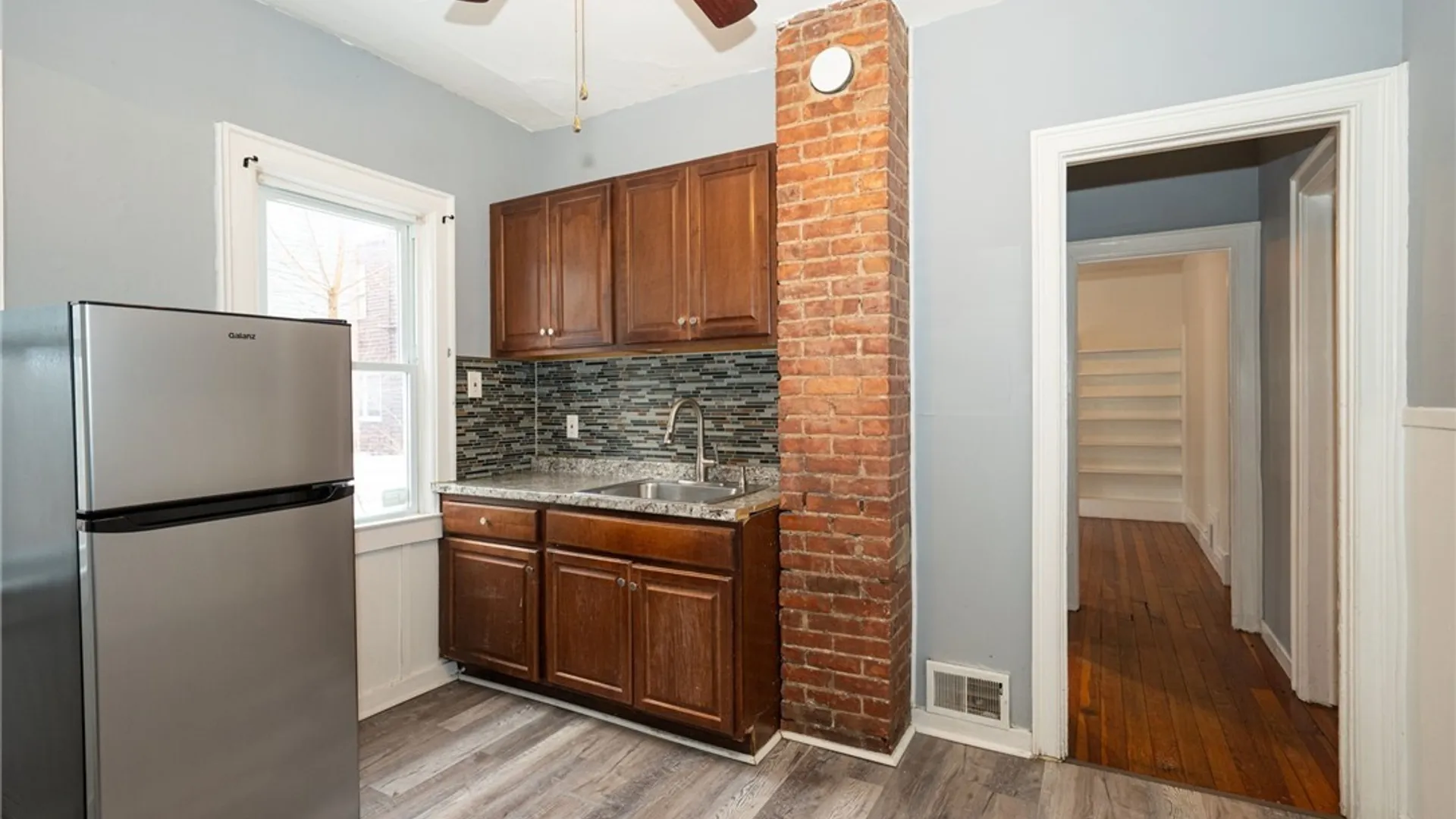 Property at 11 Hoyt Street, Buffalo, NY 14213 28