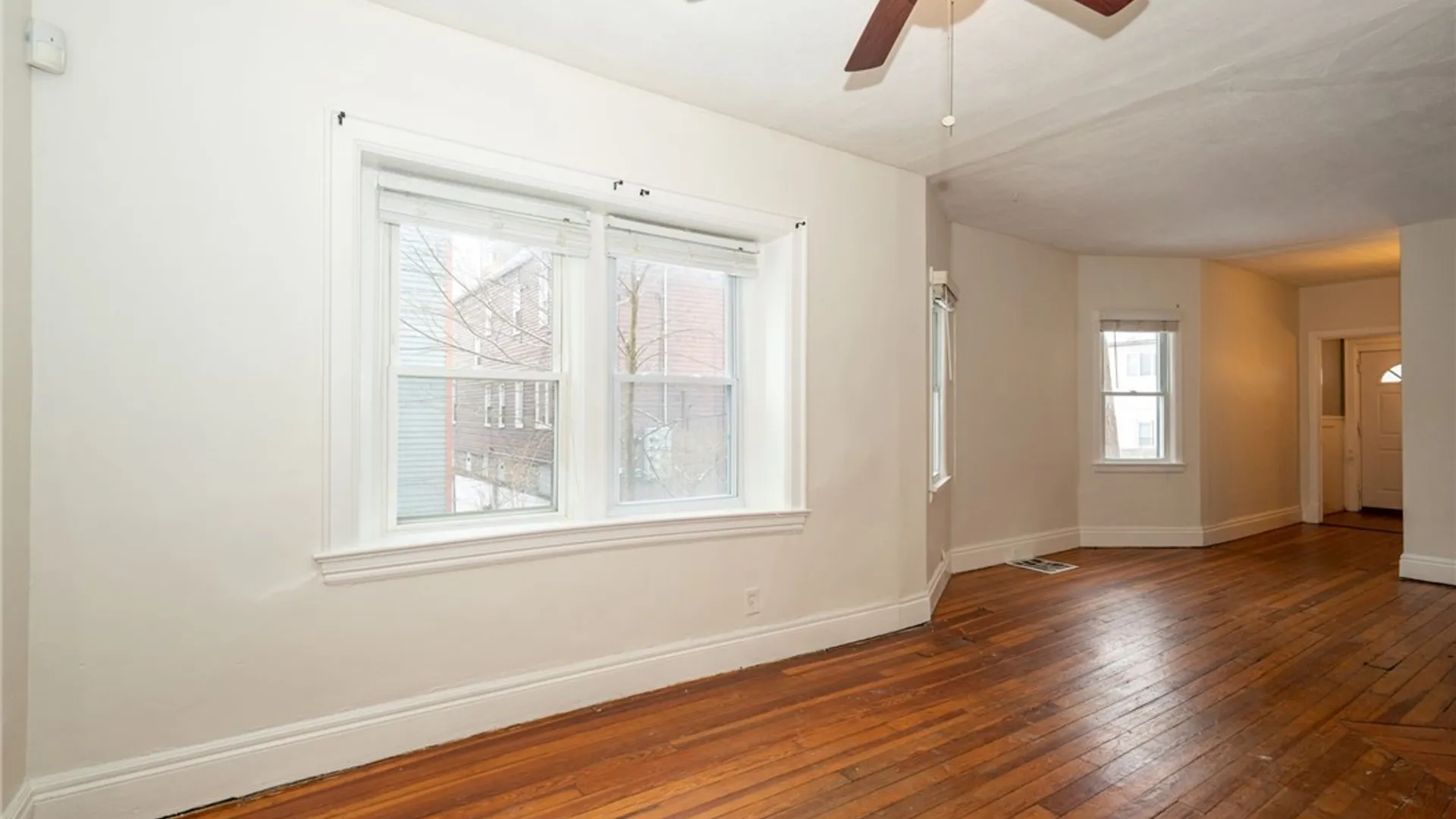 Property at 11 Hoyt Street, Buffalo, NY 14213 9