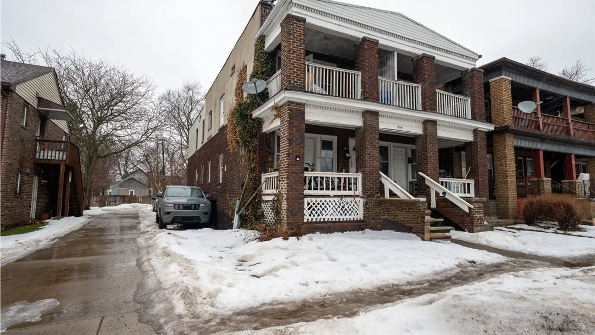 Property at 1158 Ontario Avenue, Niagara Falls, NY 14305 2