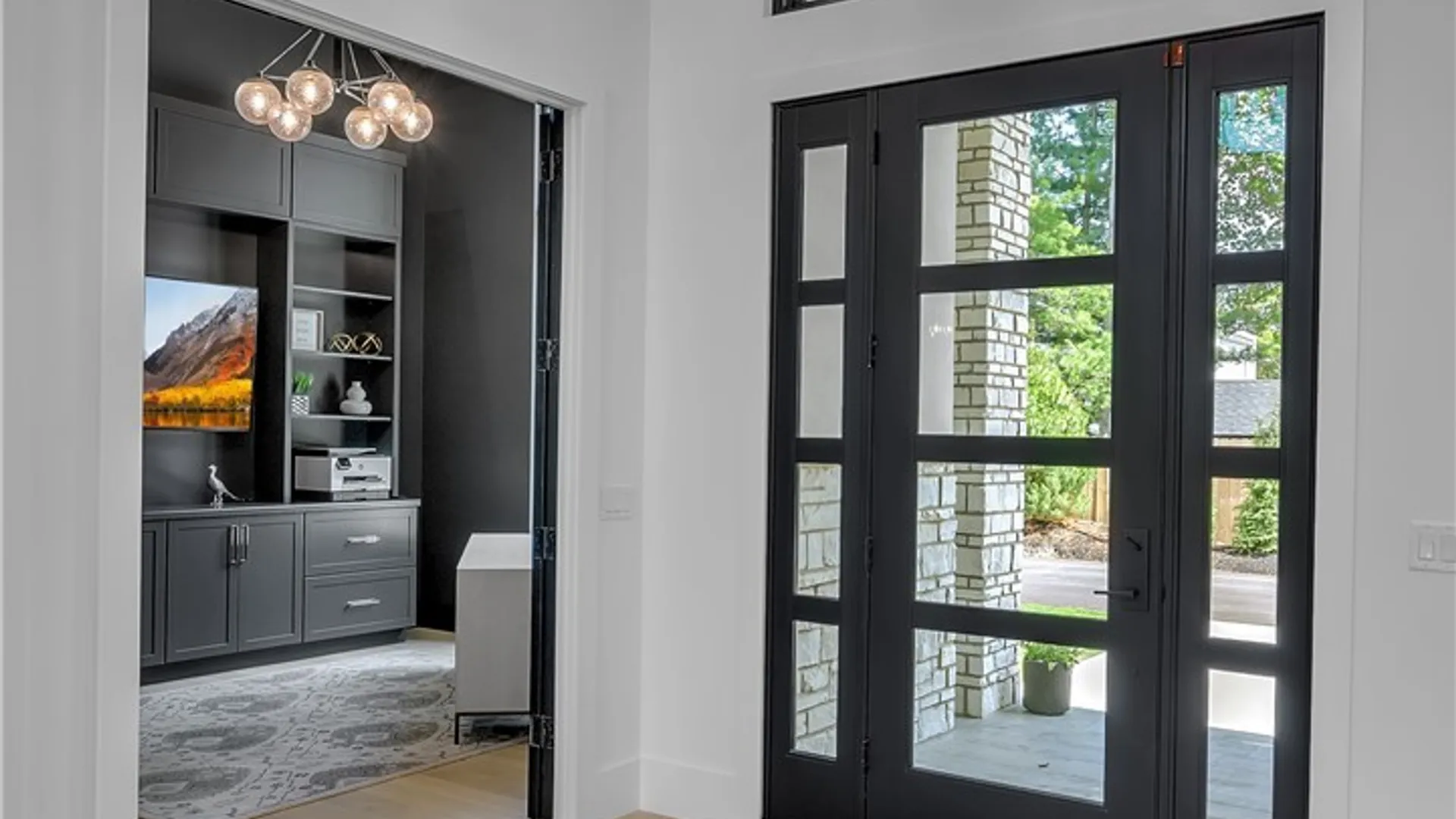 Property at 200 Paradise Road, Amherst, NY 14051 15