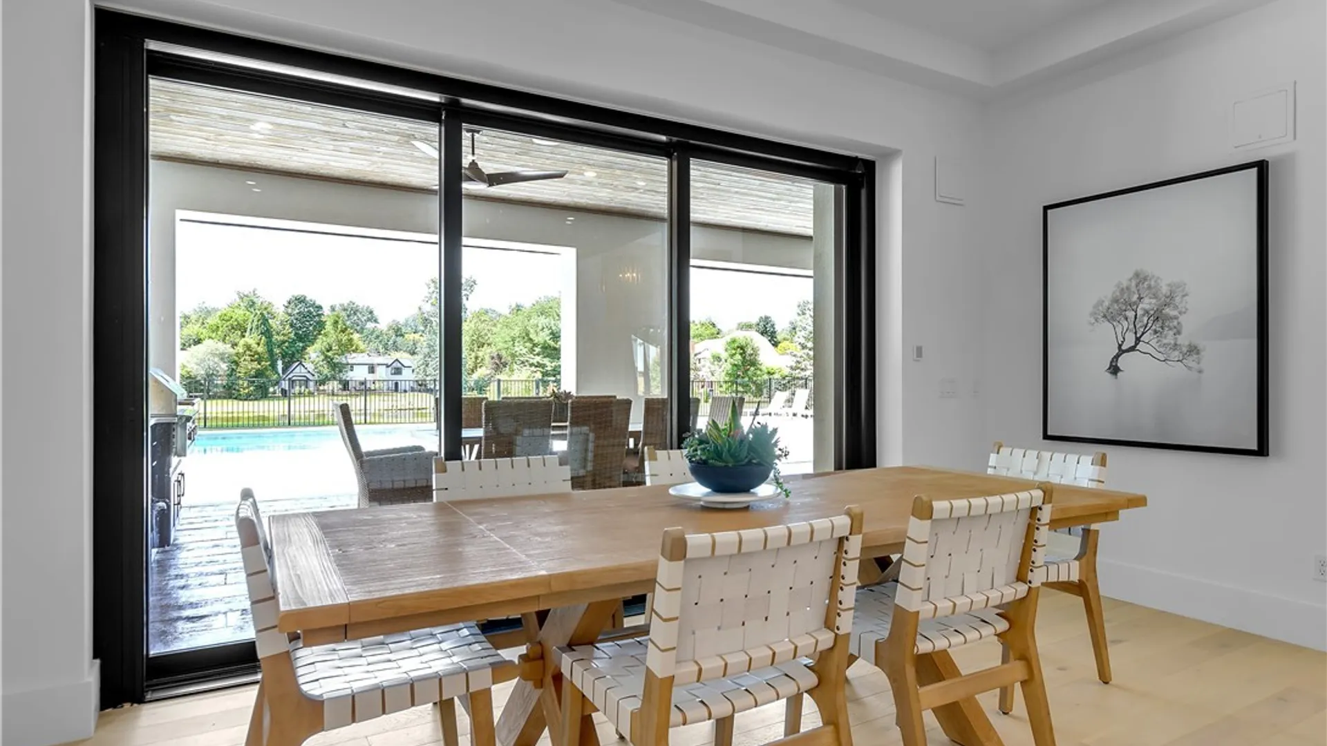 Property at 200 Paradise Road, Amherst, NY 14051 31