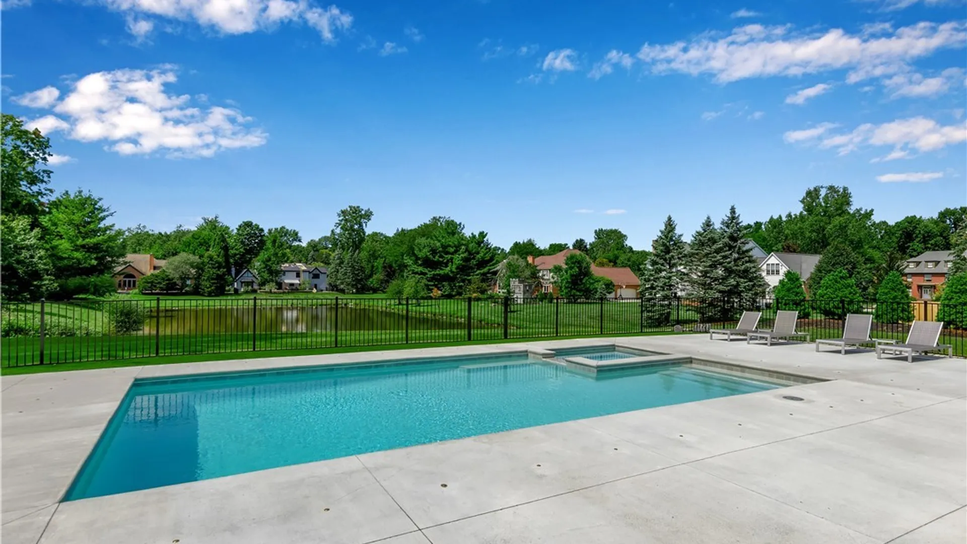 Property at 200 Paradise Road, Amherst, NY 14051 9