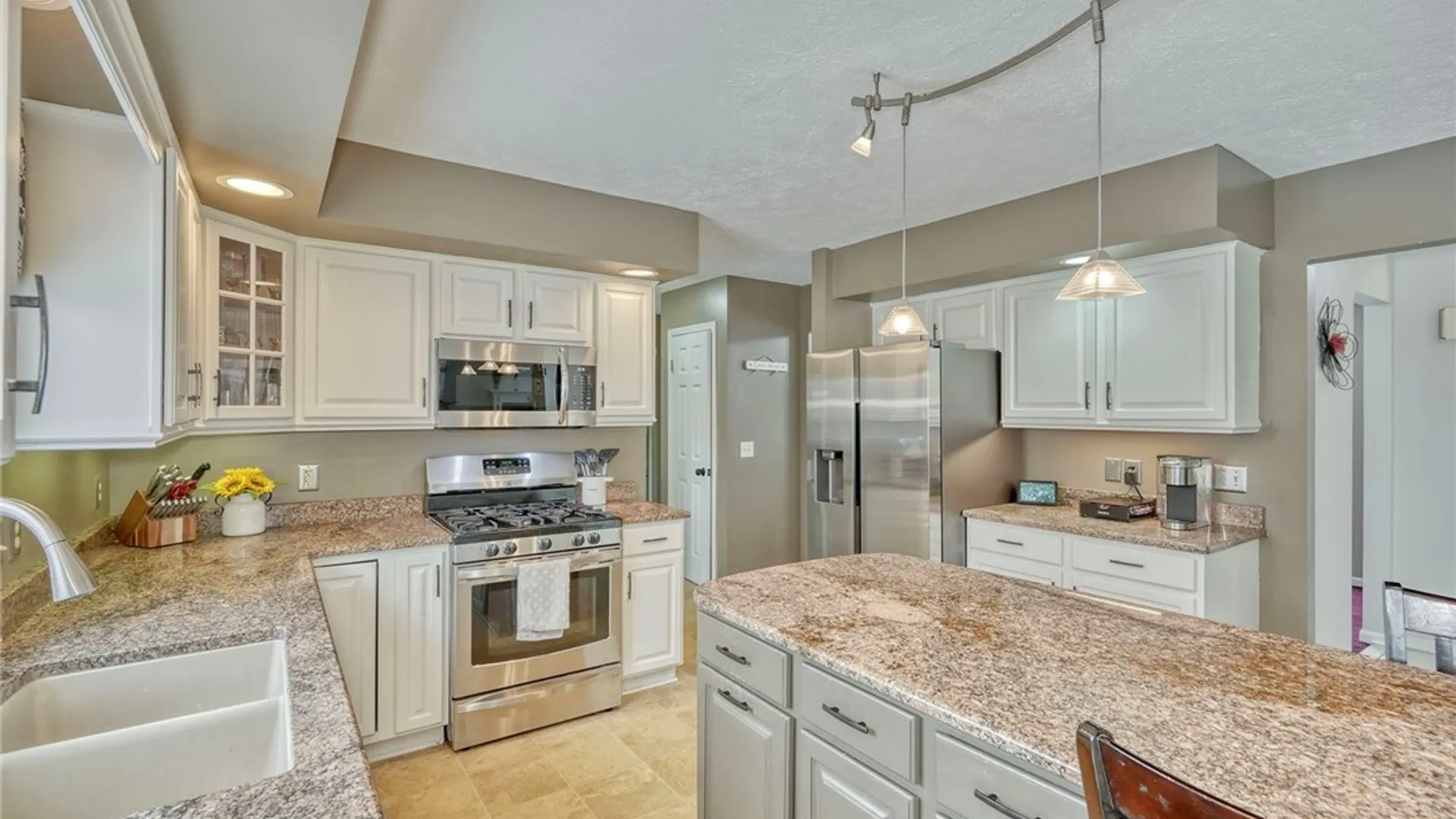 Property at 6131 La Frank Drive, Ontario, NY 14519 13
