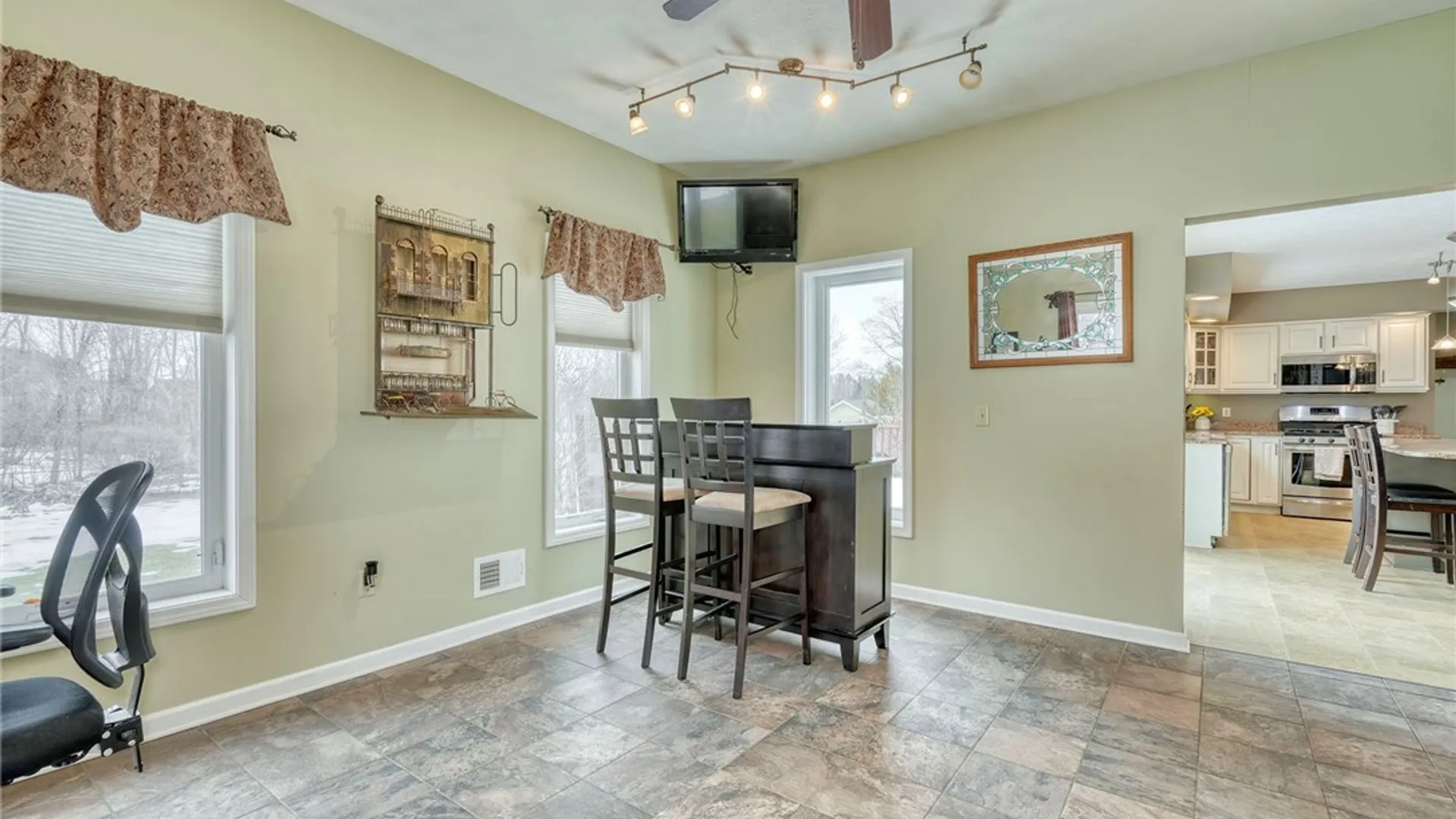 Property at 6131 La Frank Drive, Ontario, NY 14519 23