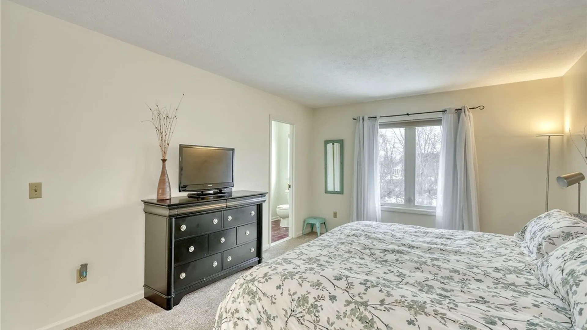 Property at 6131 La Frank Drive, Ontario, NY 14519 36