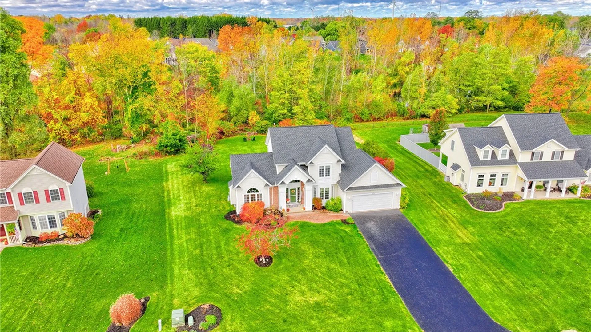 Property at 6131 La Frank Drive, Ontario, NY 14519 44