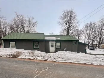 Property at 103 Doris Park Drive, Constantia, NY 13044