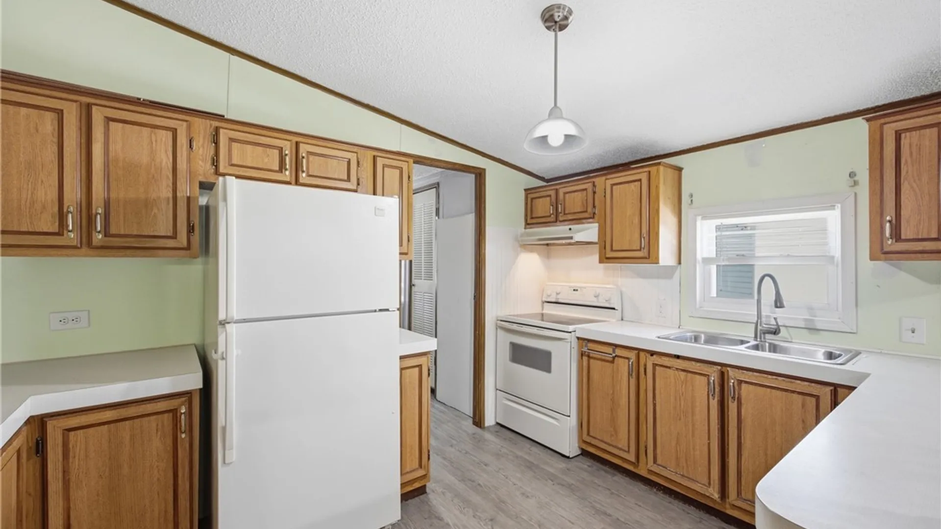 Property at 29 Meadow Lane, Yorkshire, NY 14042 7