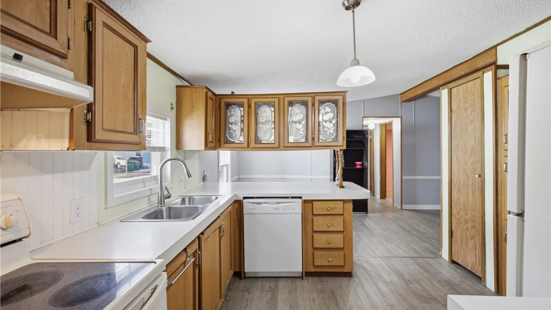 Property at 29 Meadow Lane, Yorkshire, NY 14042 8