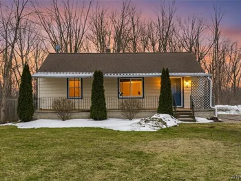 Property at 7811 Porter Road, Niagara, NY 14304