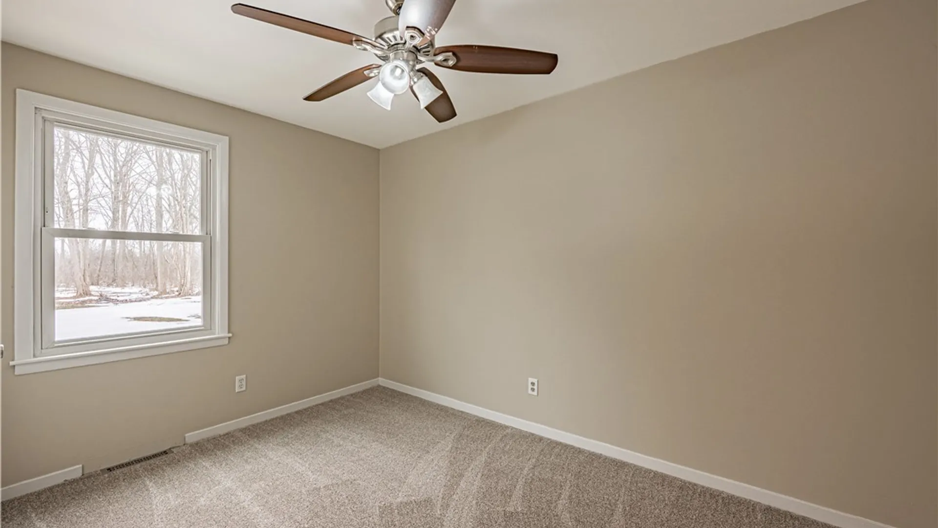 Property at 7811 Porter Road, Niagara, NY 14304 22