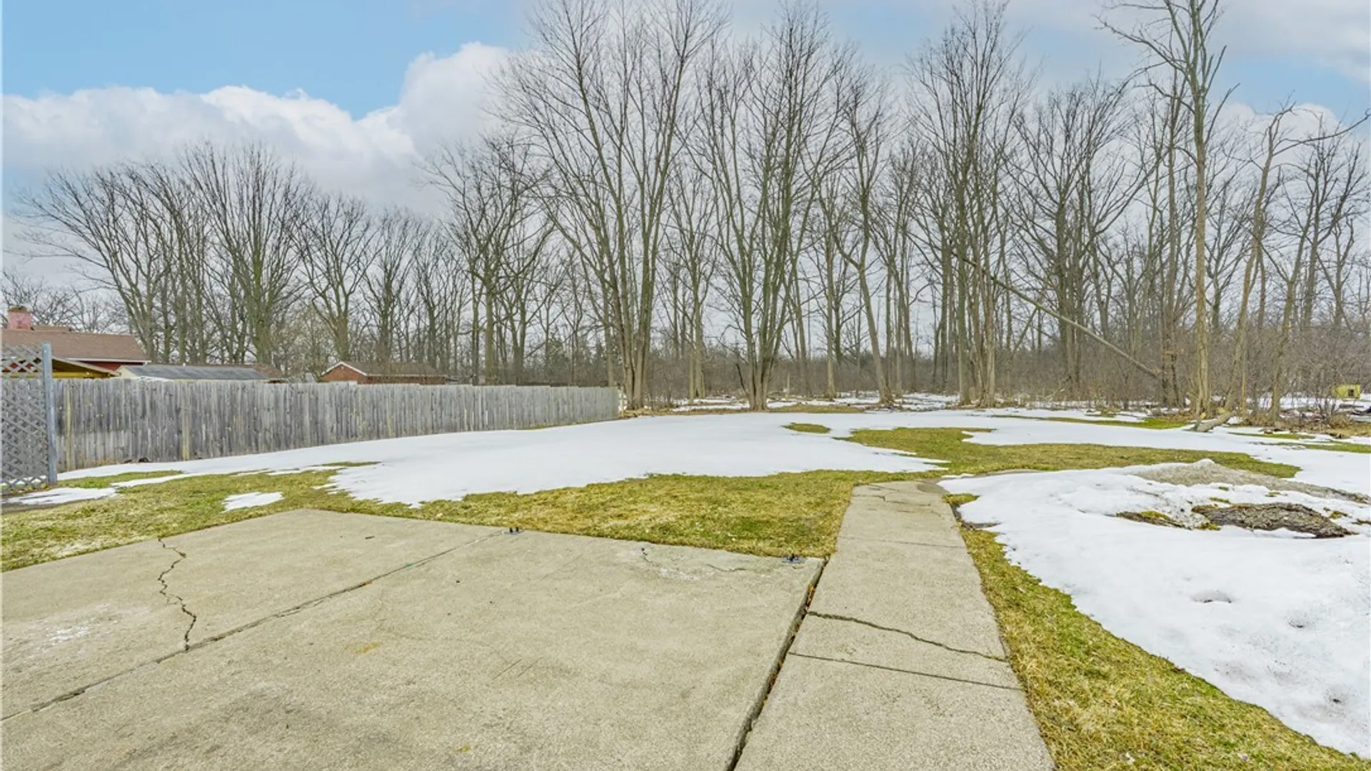 Property at 7811 Porter Road, Niagara, NY 14304 38