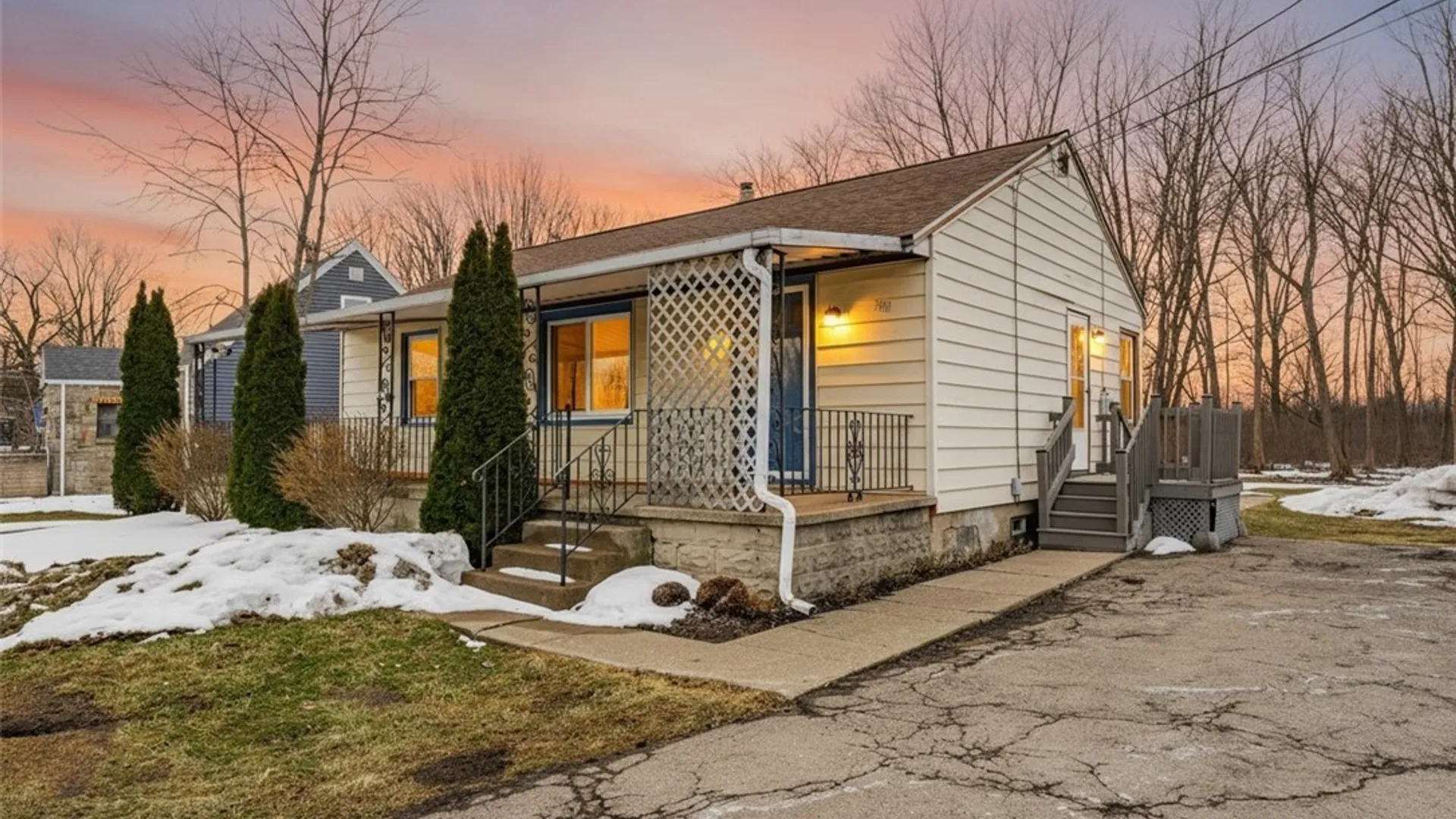 Property at 7811 Porter Road, Niagara, NY 14304 4