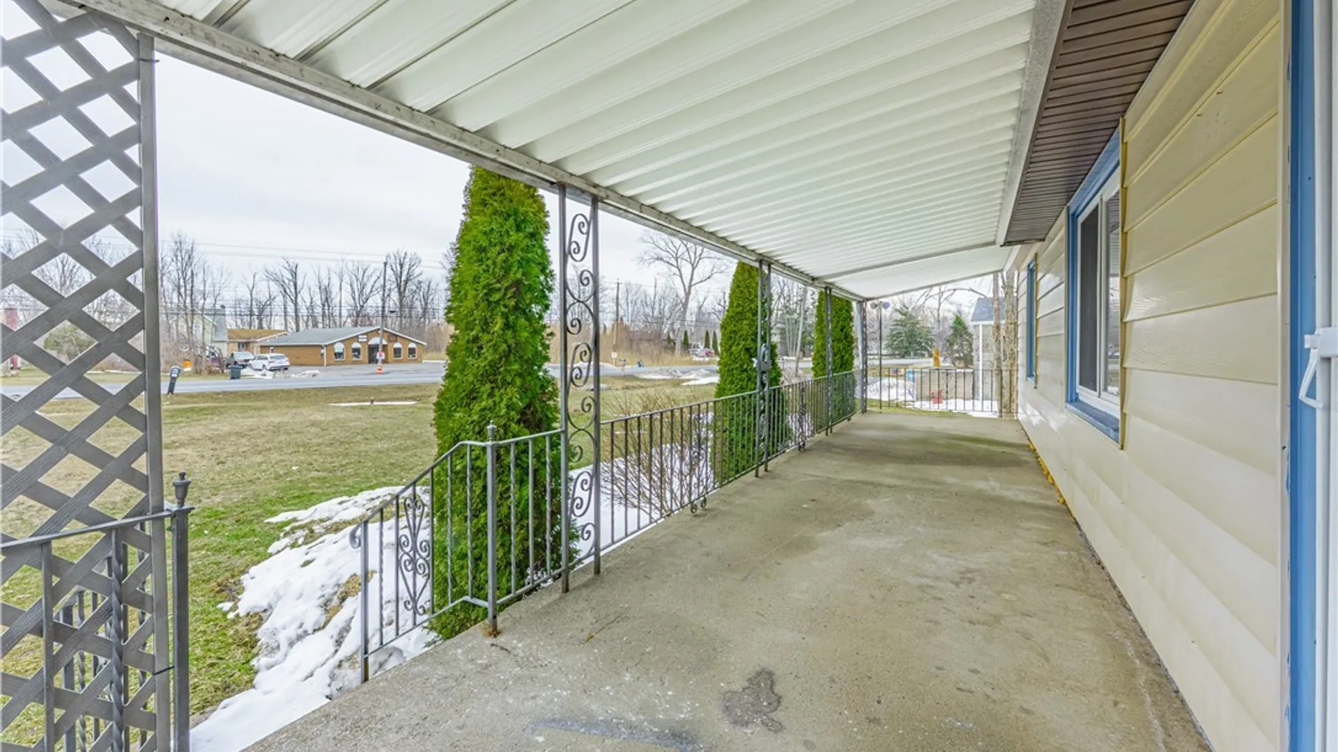 Property at 7811 Porter Road, Niagara, NY 14304 5