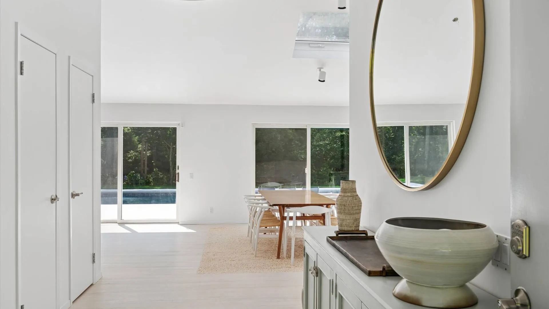 Property at 14 Livery Lane, East Hampton, NY 11937 10