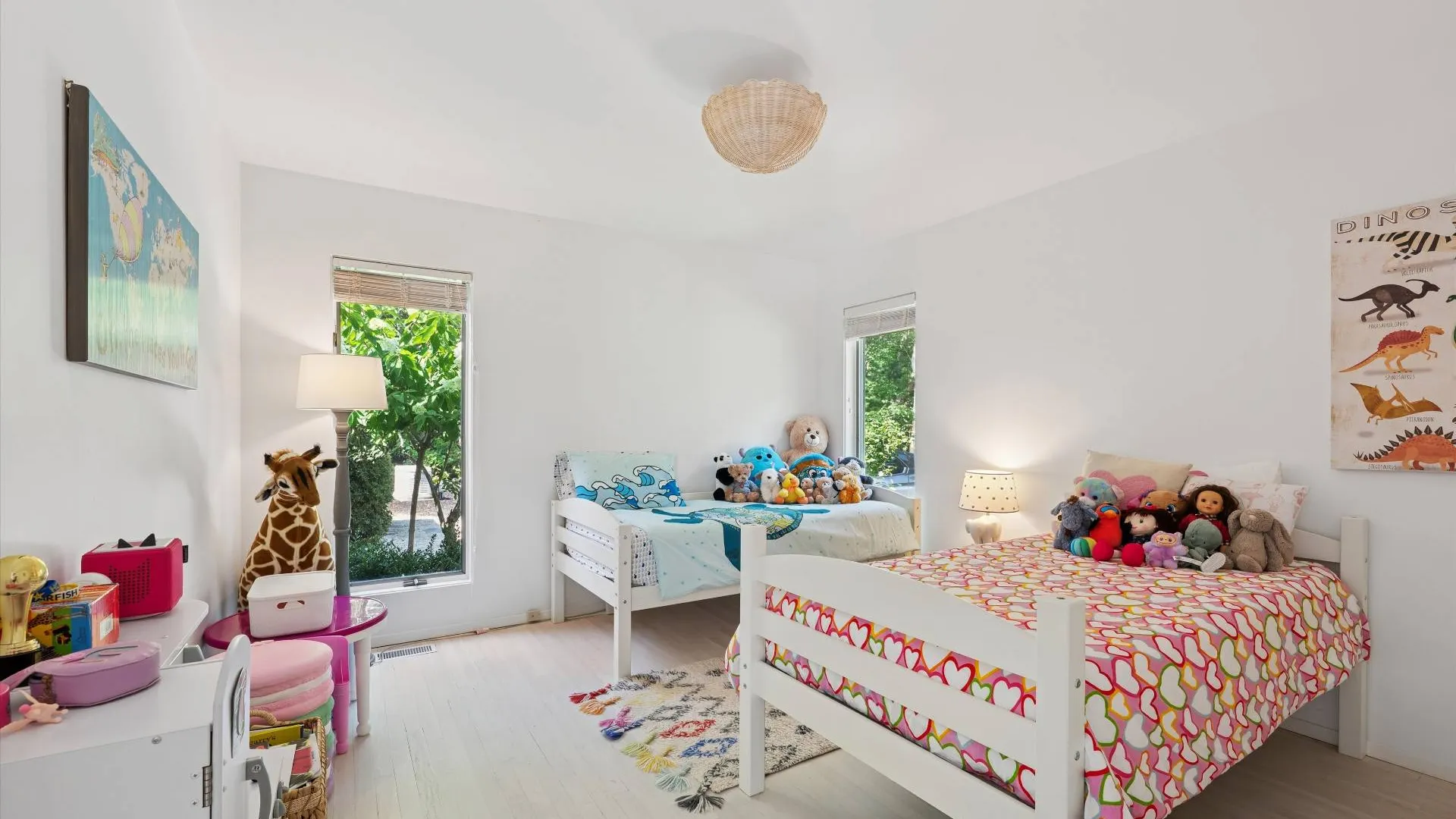 Property at 14 Livery Lane, East Hampton, NY 11937 18