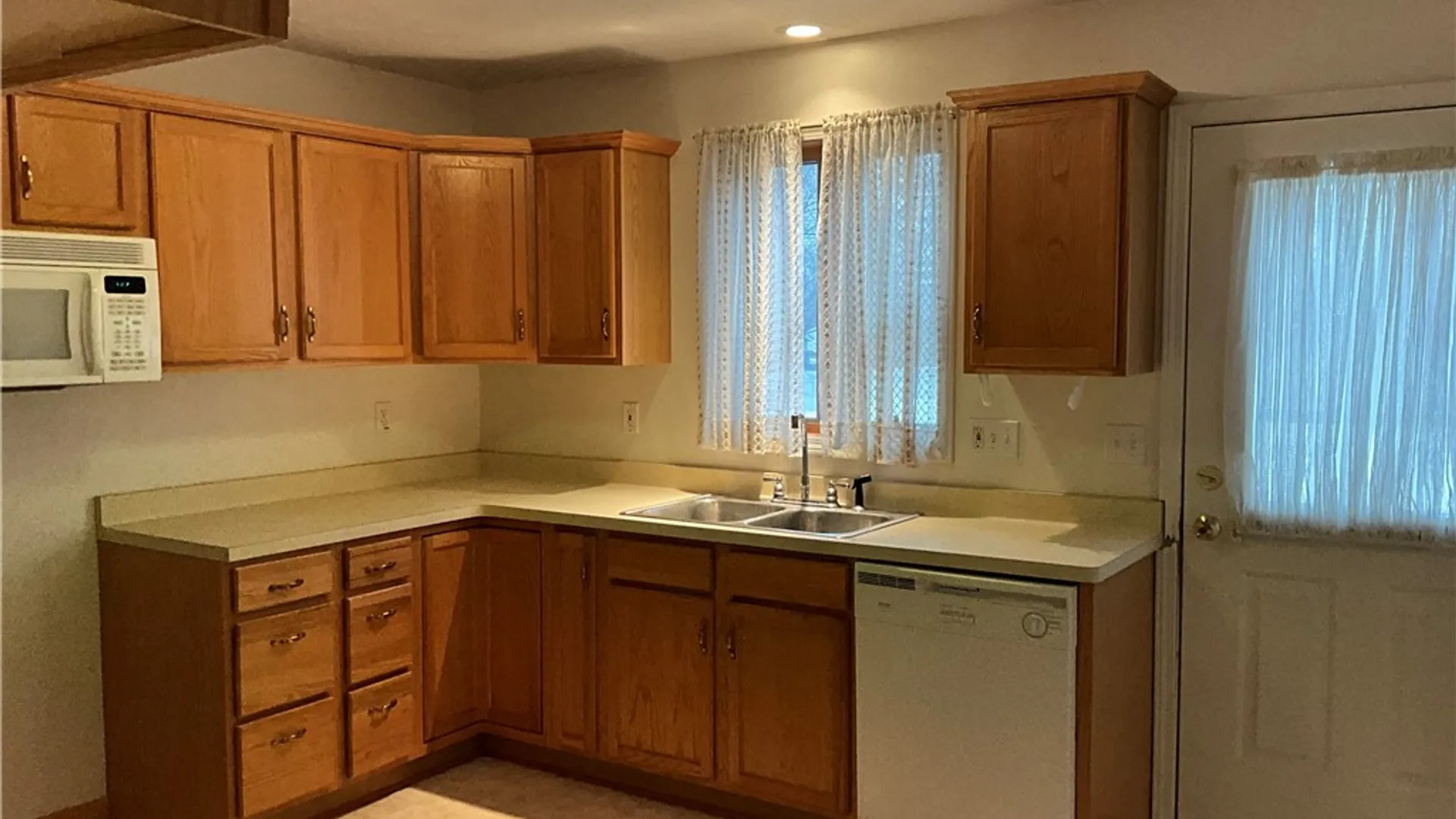 Property at 15 Jacklyn Drive, Chili, NY 14624 6