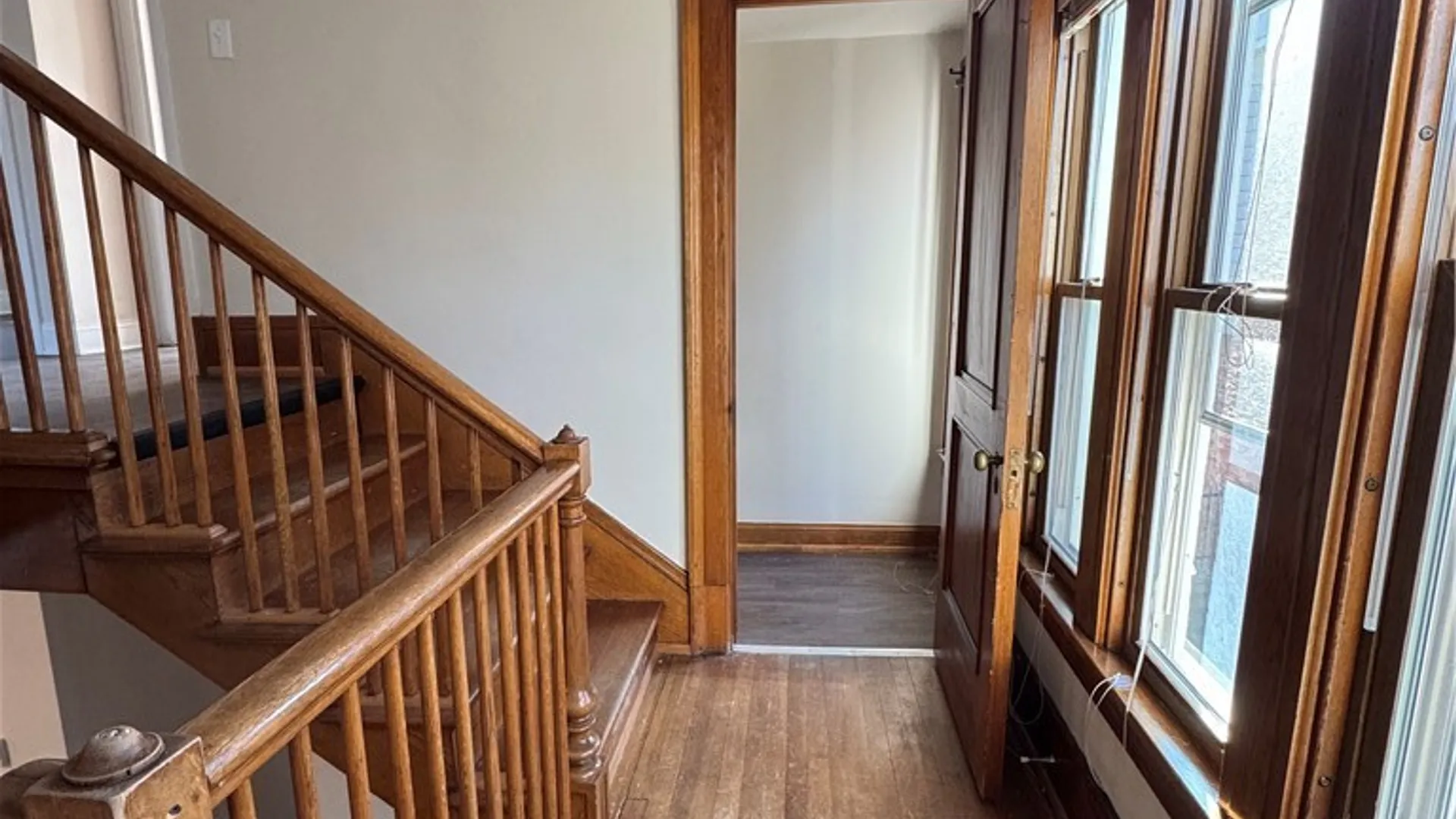 Property at 81 Humboldt Parkway, Buffalo, NY 14214 10