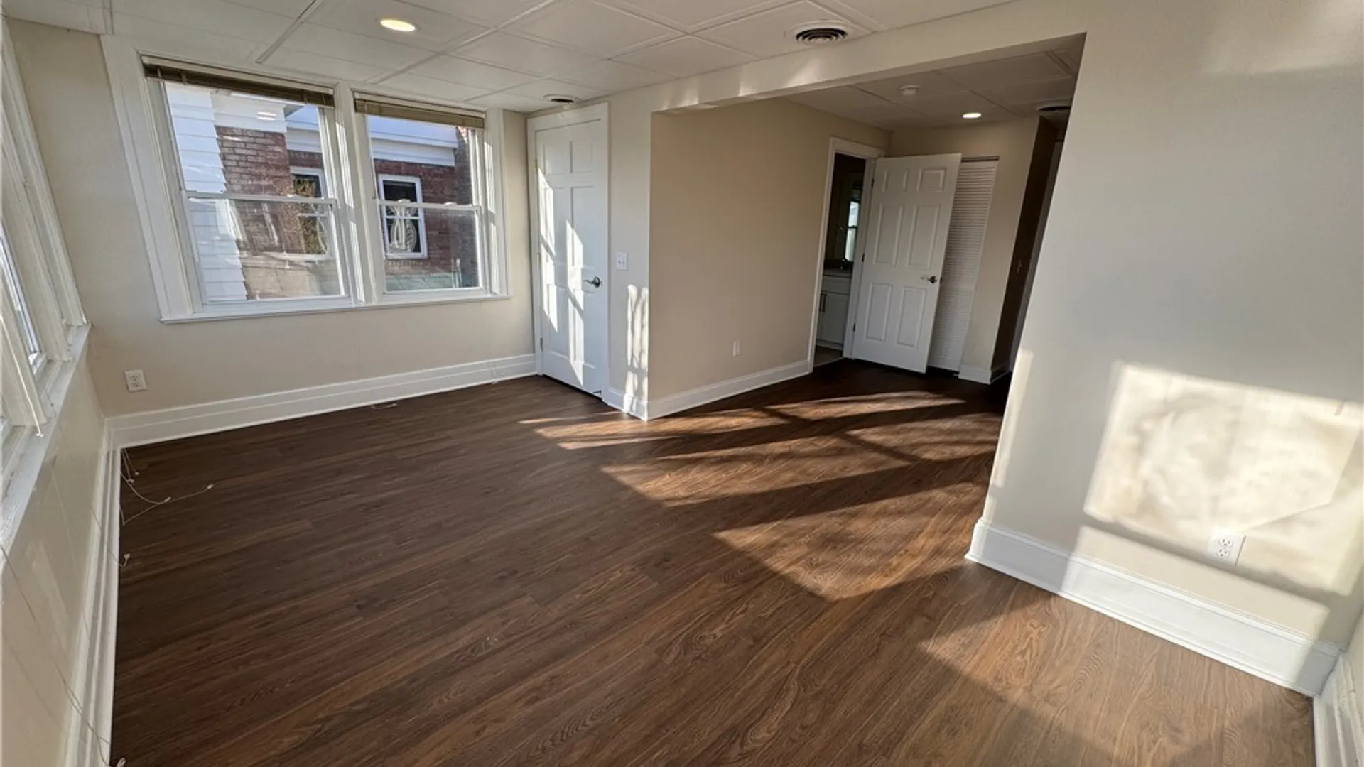 Property at 81 Humboldt Parkway, Buffalo, NY 14214 17