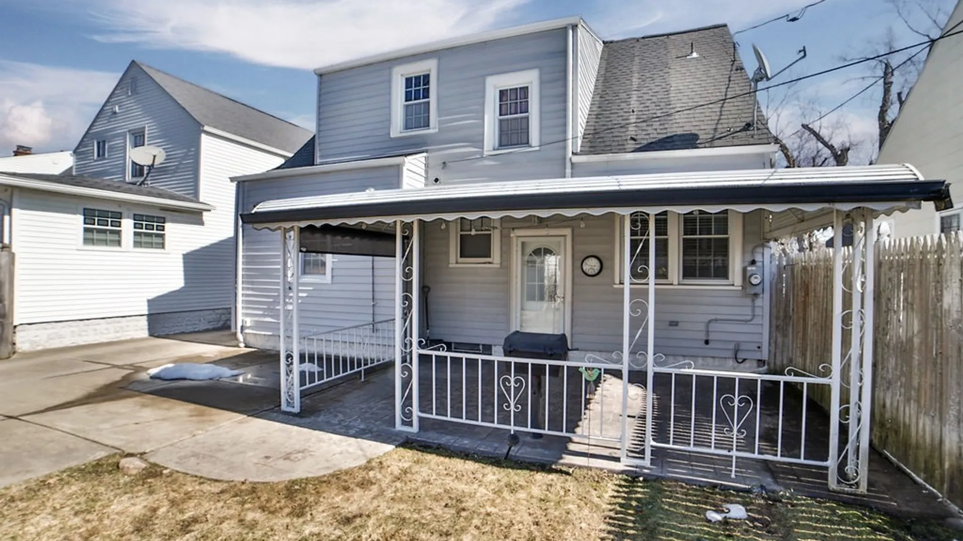 Property at 26 Coburg, Buffalo, NY 14216 8