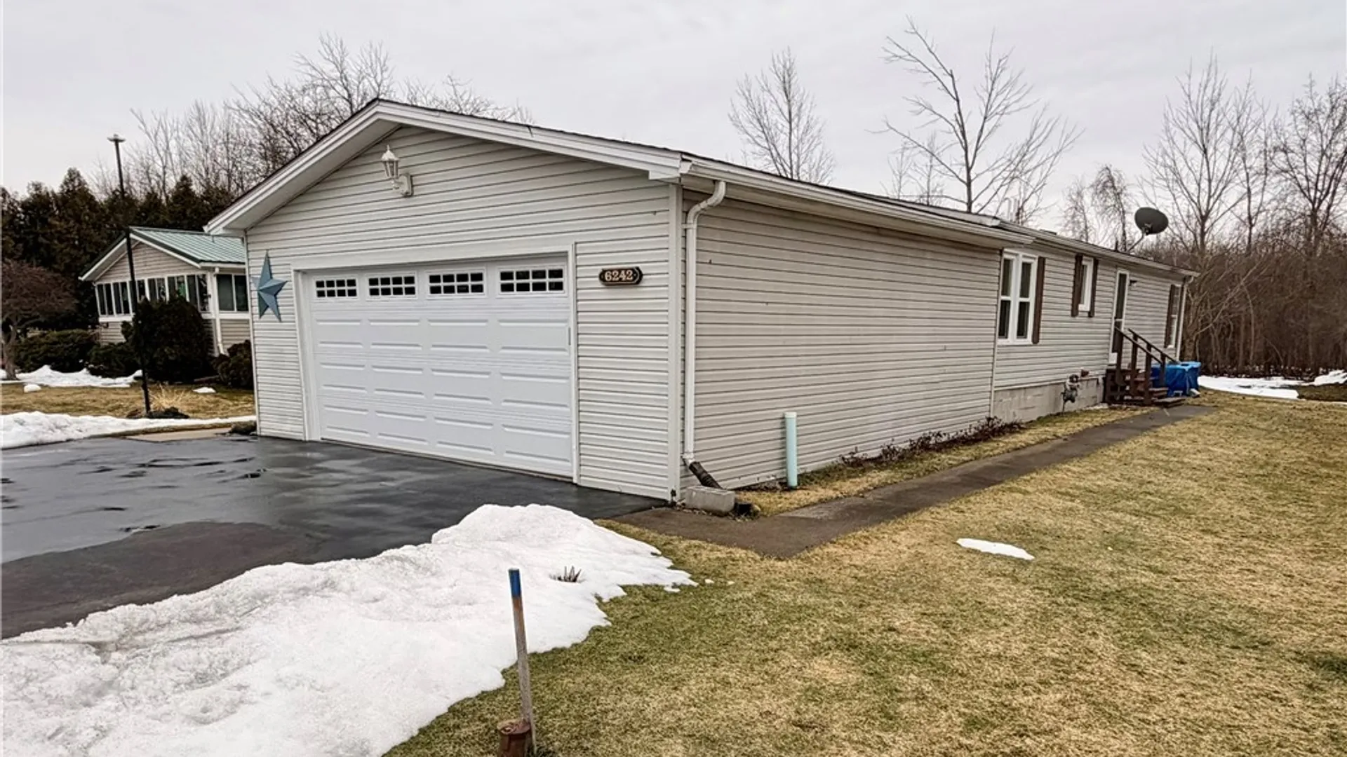 Property at 6242 Corwin Station, Newfane, NY 14108 15