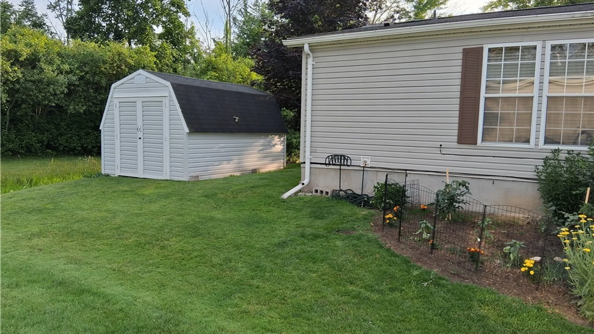Property at 6242 Corwin Station, Newfane, NY 14108 19
