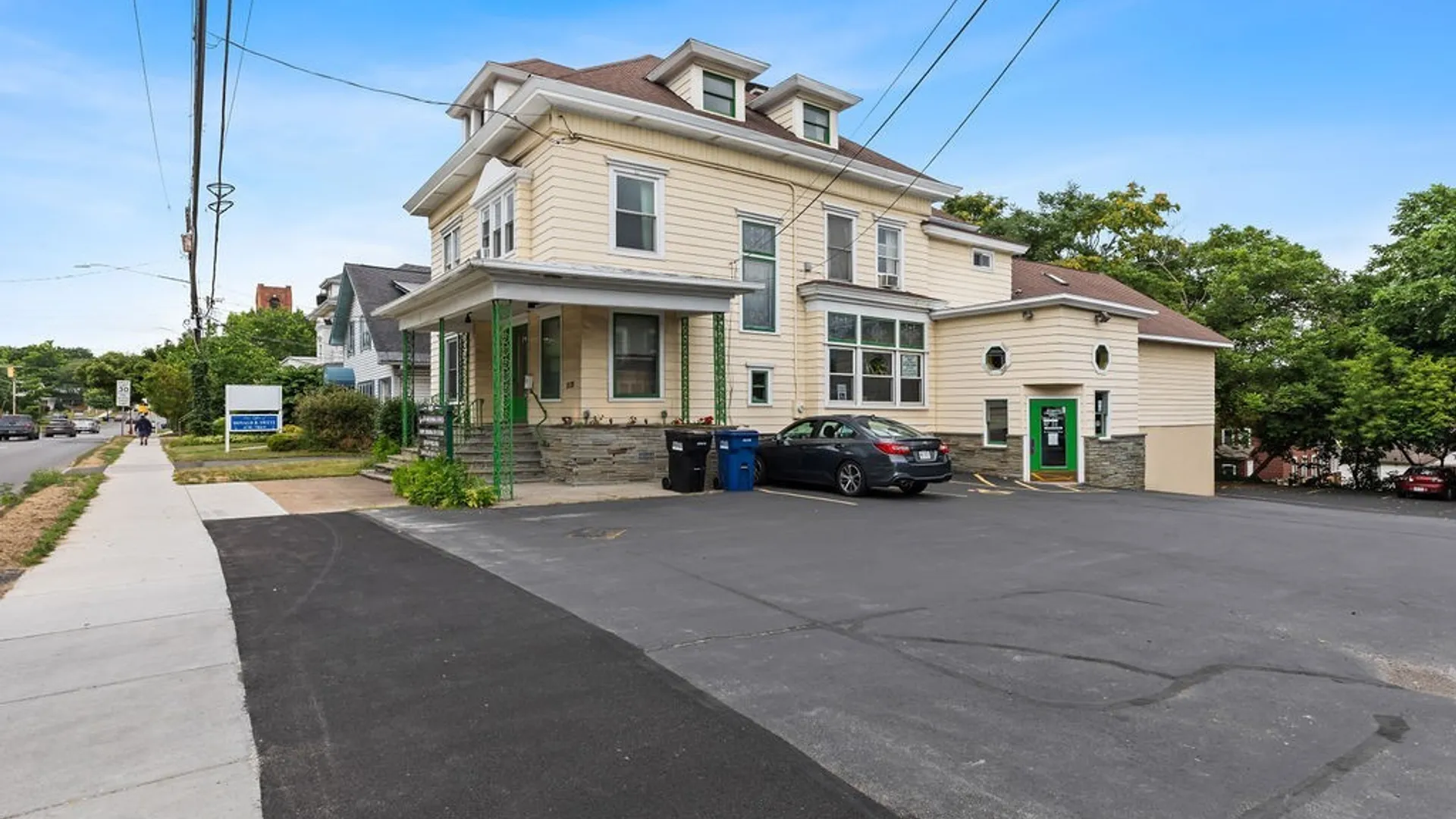Property at 1628 Genesee Street, Syracuse, NY 13204 3