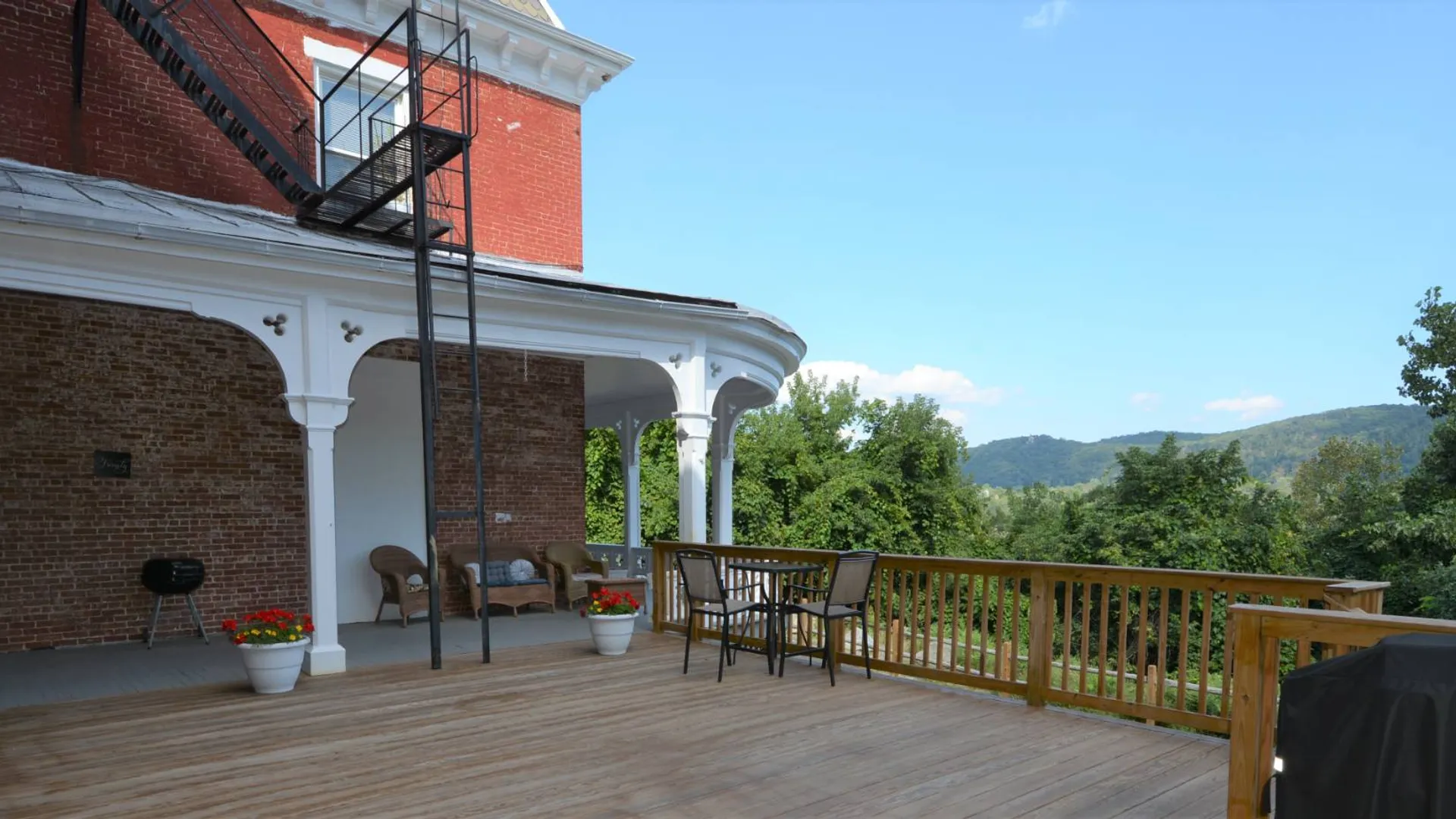 Property at 3 Pine Terrace Road, Highland Falls, NY 10928 4