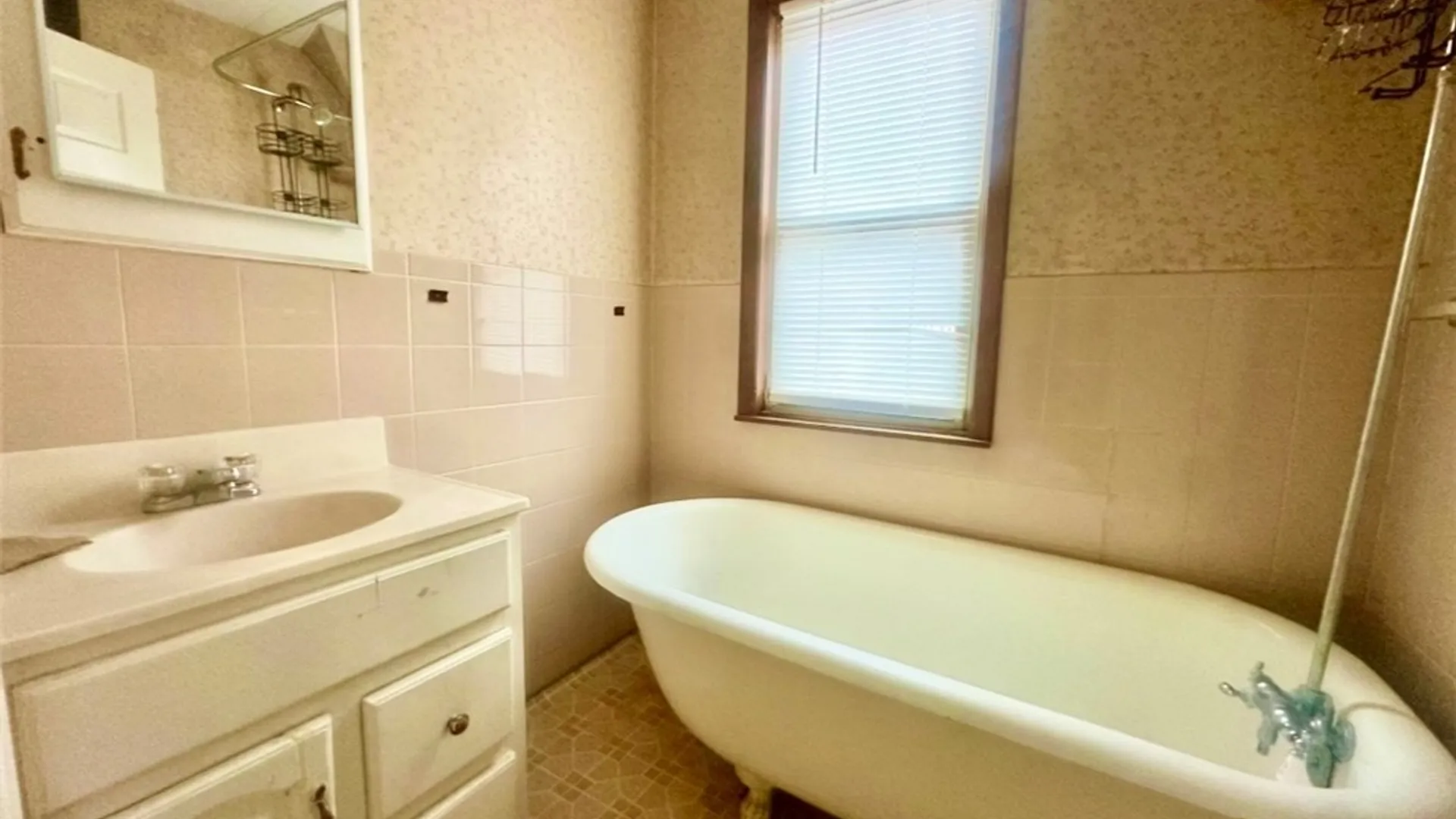 Property at 34 Hayden Street, Buffalo, NY 14210 17