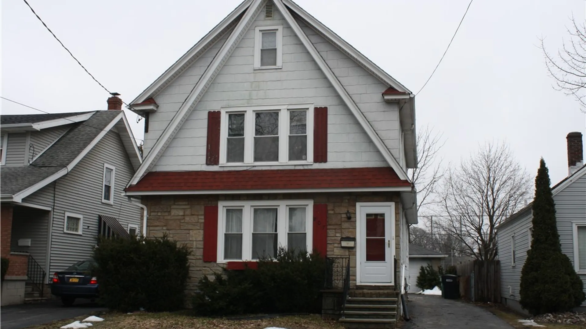 Property at 207 74th Street, Niagara Falls, NY 14304 2
